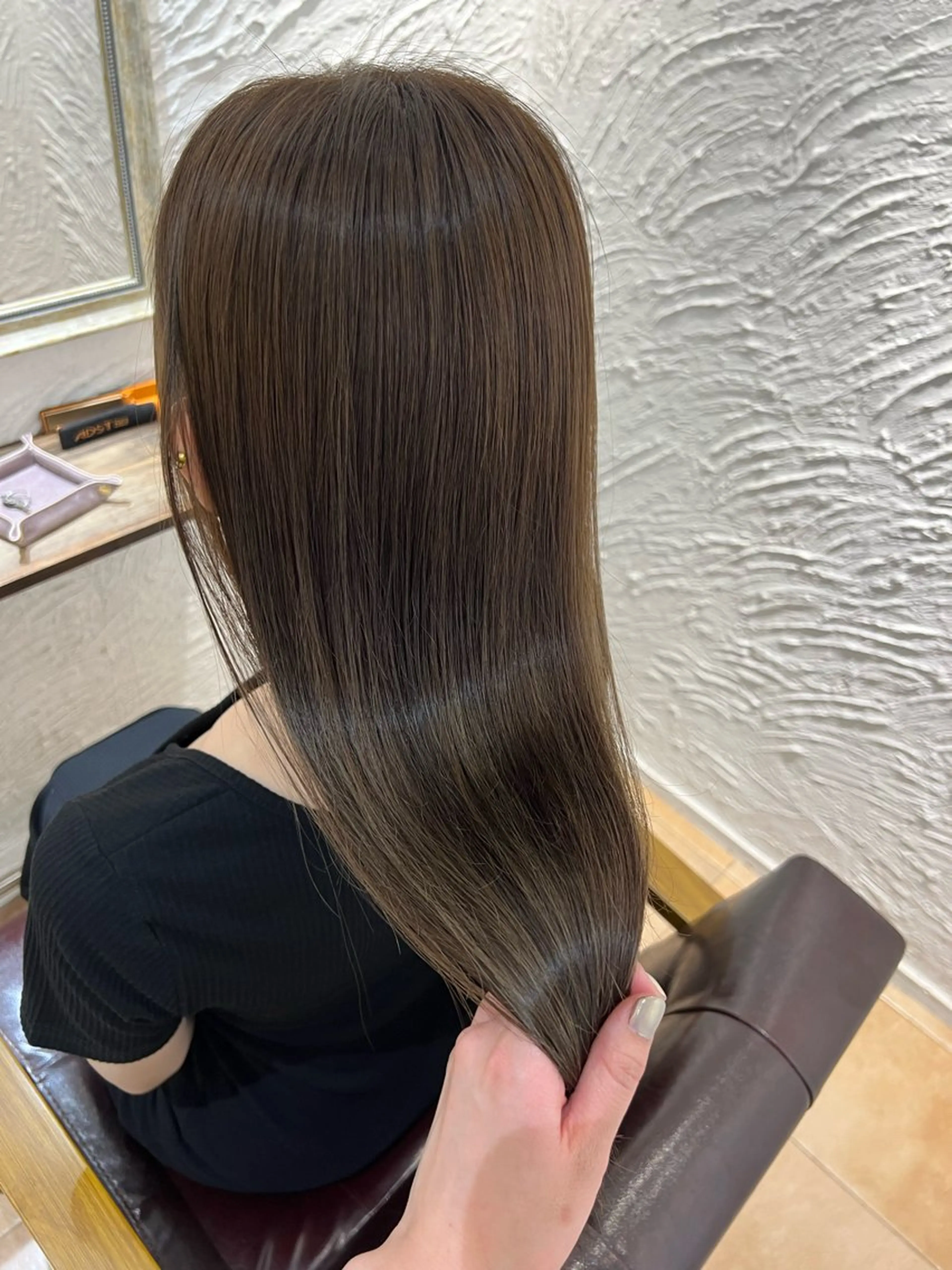 セミロング カラー 🥀韓国ヘア🥀 宮津真菜のヘアスタイル