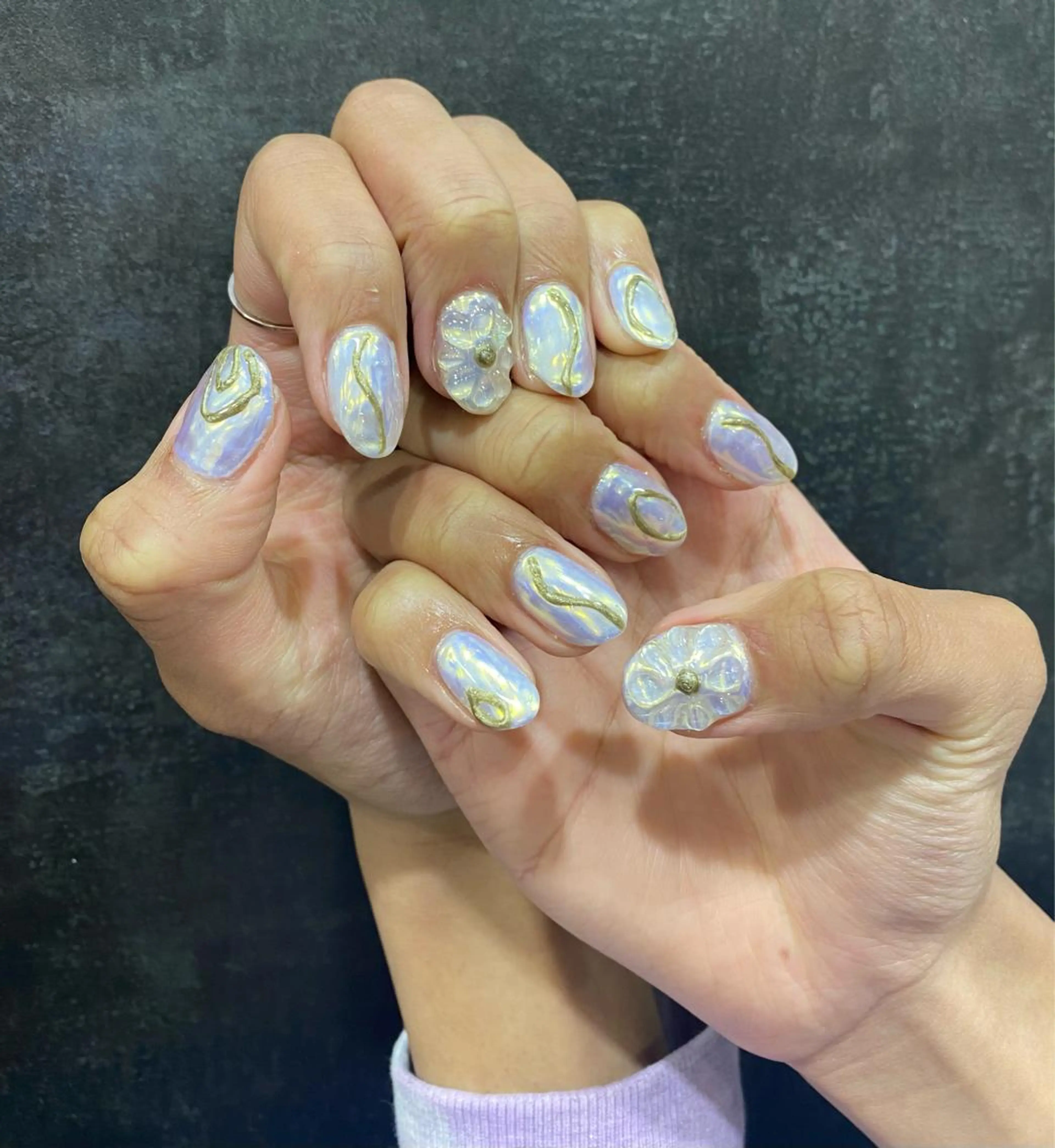 ネイル TSUNA 🌙 Lim 五反田のマツエク・マツパデザイン