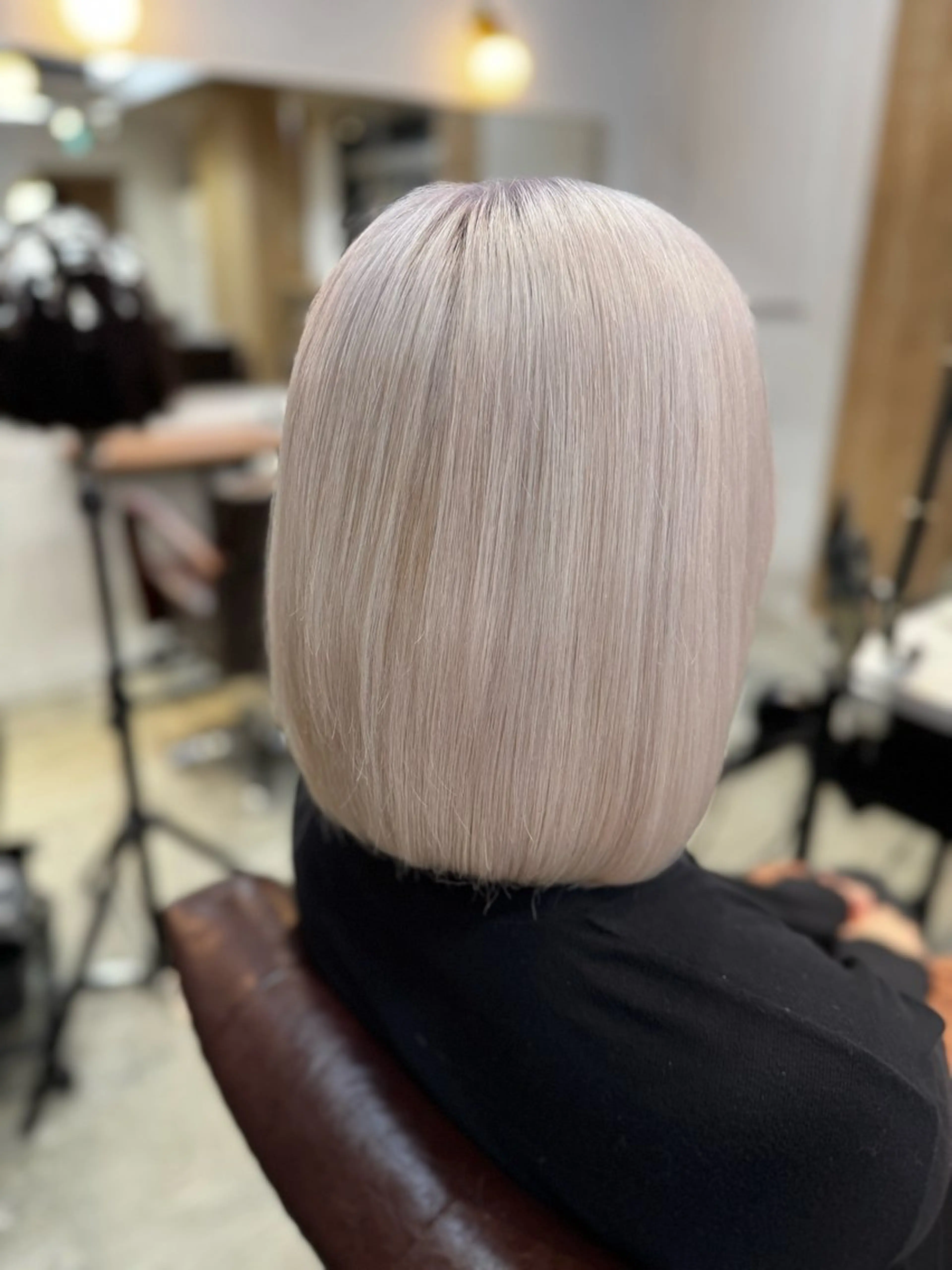 ミディアム 韓国レイヤー×ツヤ髪 /TAICHI🩶のヘアスタイル