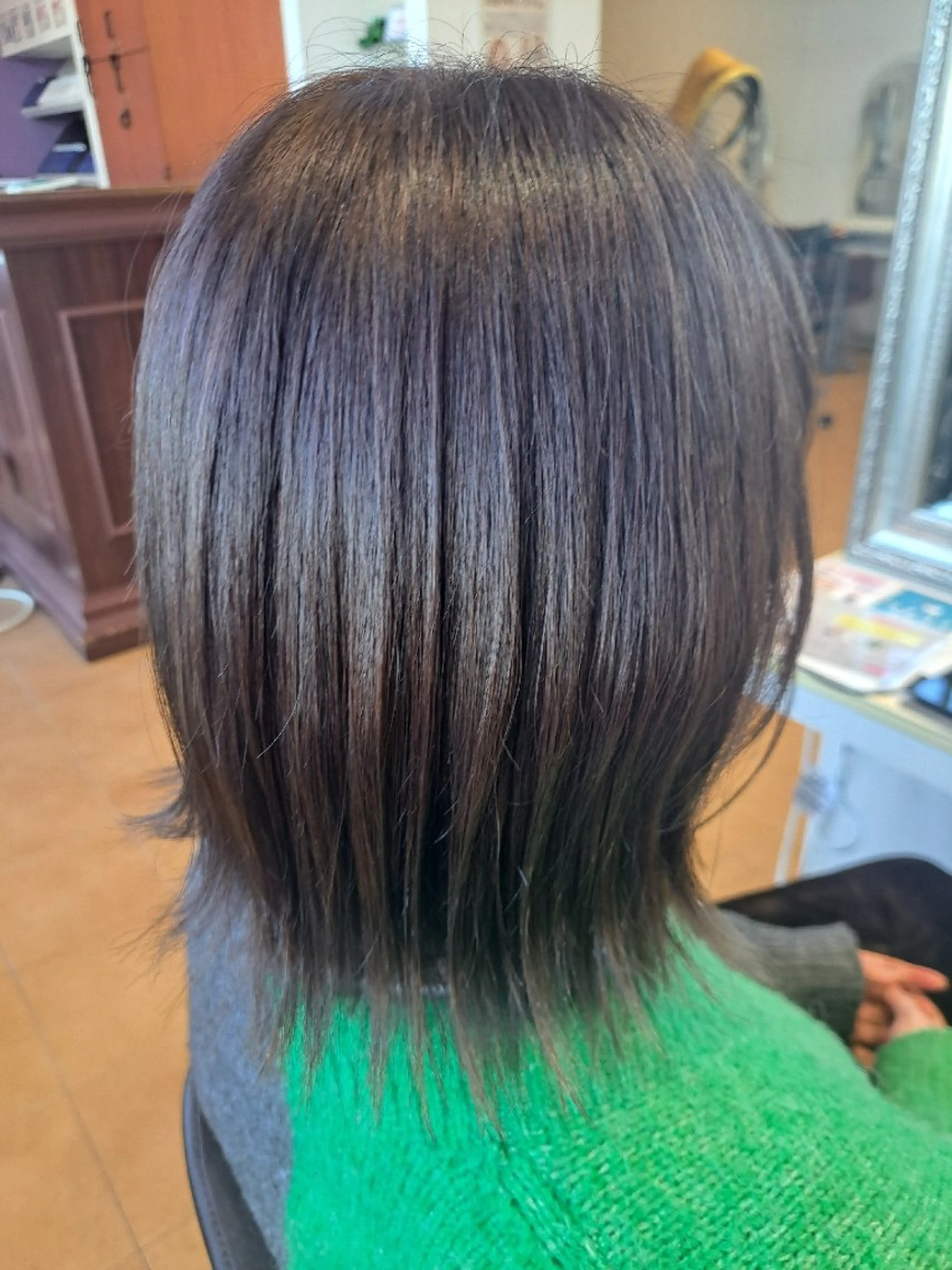 ショート カラー ボブ 外ハネヘア カット ヘアカラー トリートメント 本多 いぶきのヘアスタイル