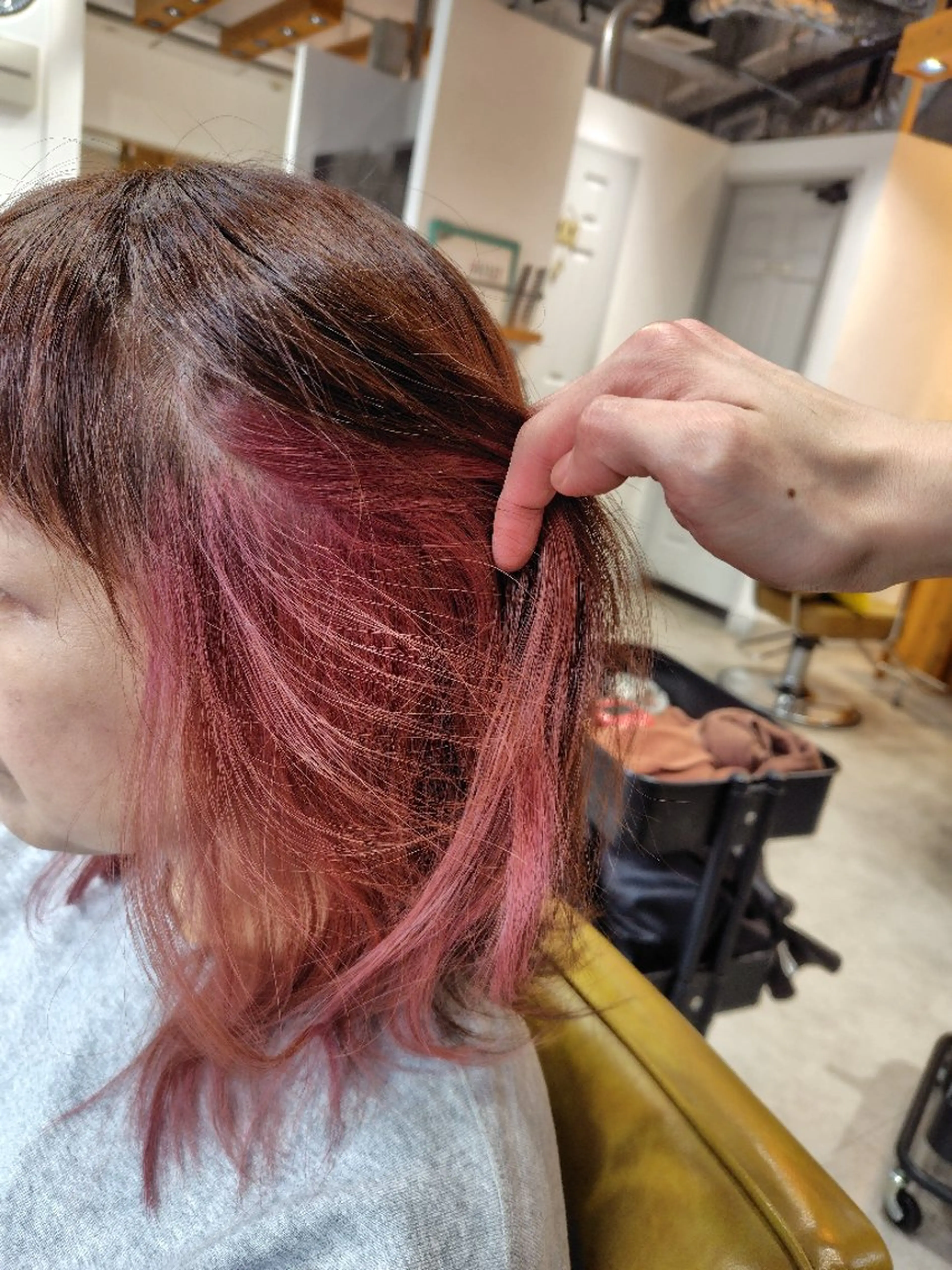 カラー イヤリングカラー ゆうと/アシスタント /メンズカット募集中のヘアスタイル