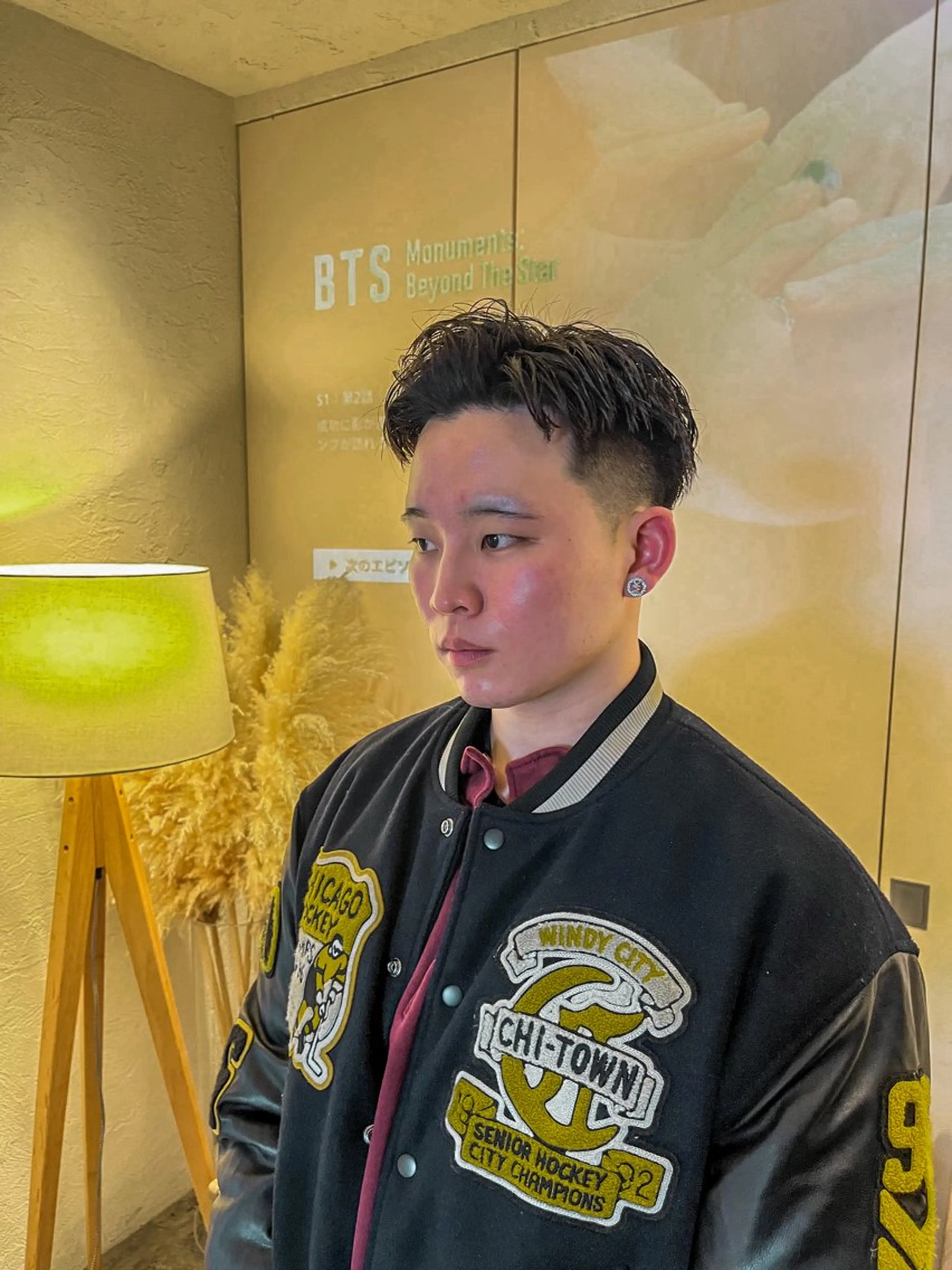 ショート ⚡メンズパーマフ ェードカットTomyのヘアスタイル