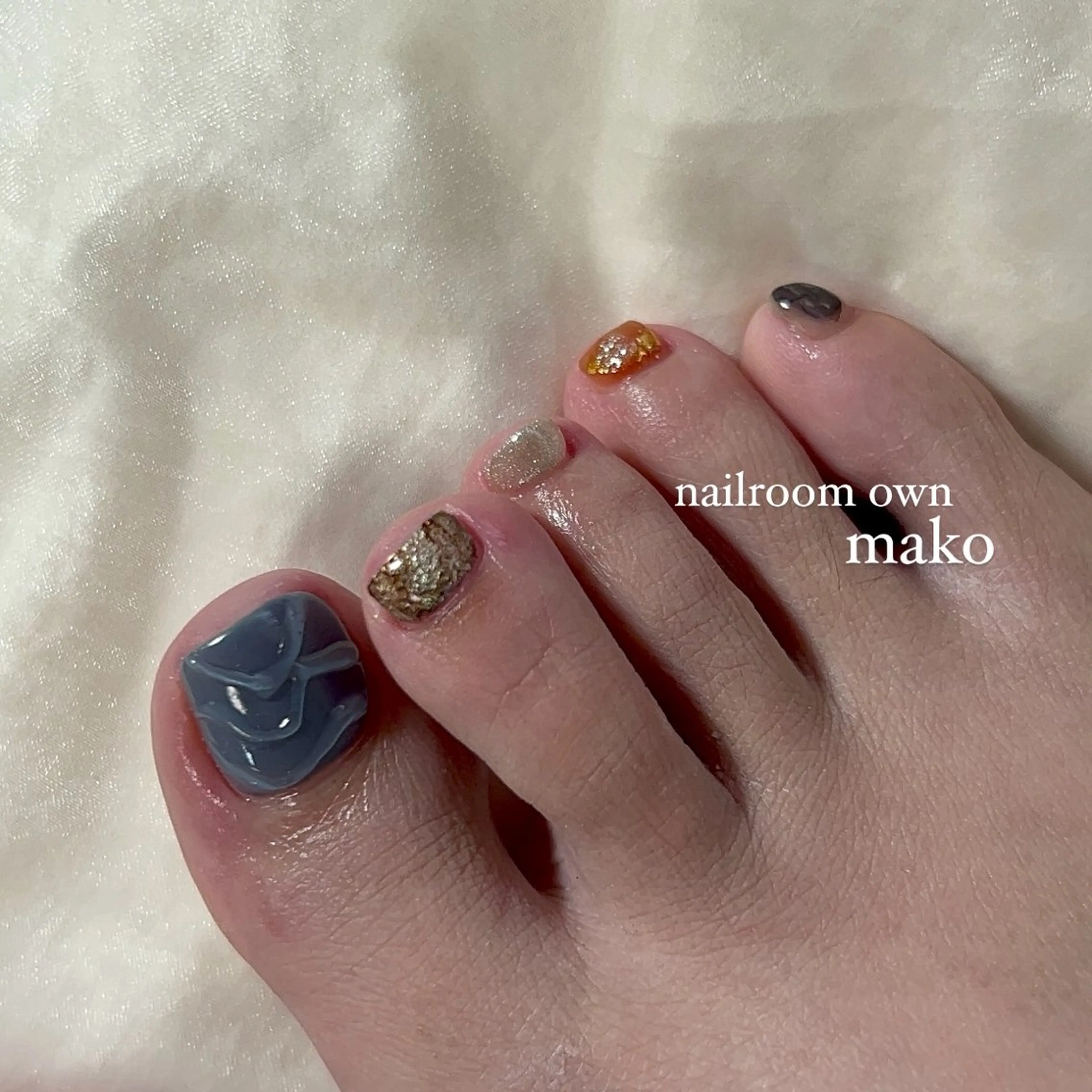 ネイル フットネイル mako (own)のネイルデザイン