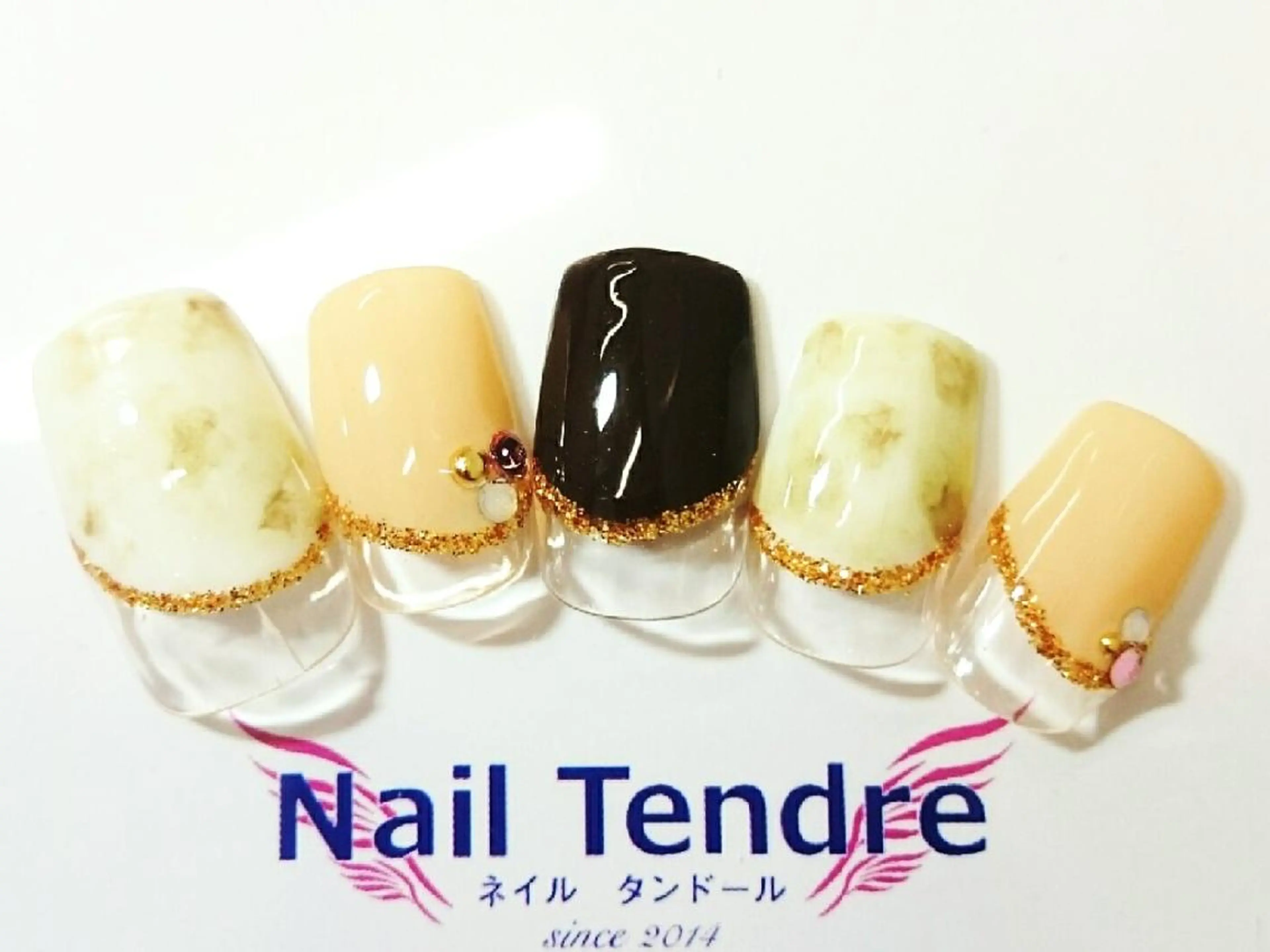ネイル アートネイル ジェルネイル ソフトジェル ストーンネイル ハンドネイル Nail  Tendreのネイルデザイン