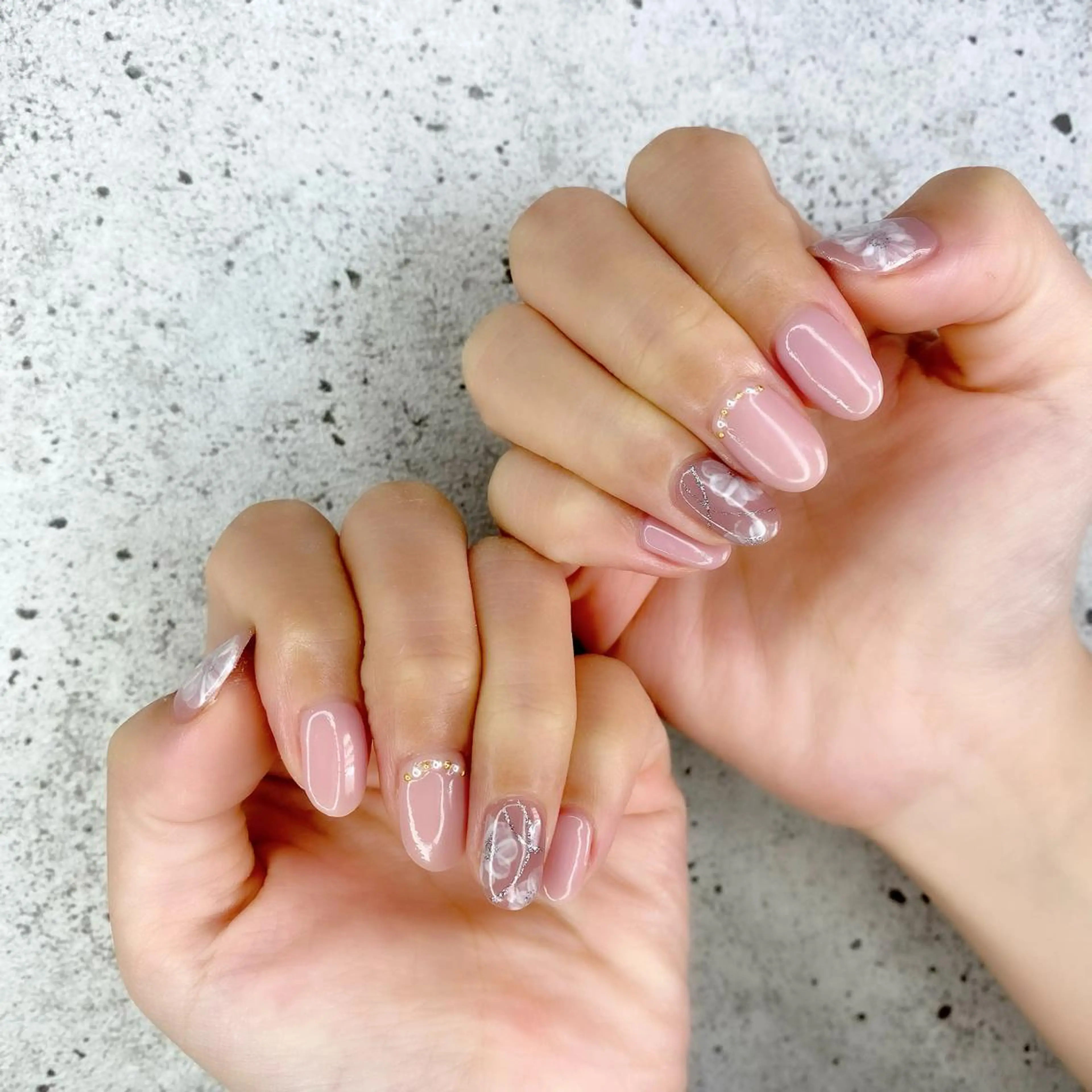 ミディアム カラー パーマ ヘアアレンジ メンズ キッズ ネイル マツエク・マツパ ナチュラル フラワーネイル ハンドネイル Salon Ｋのネイルデザイン