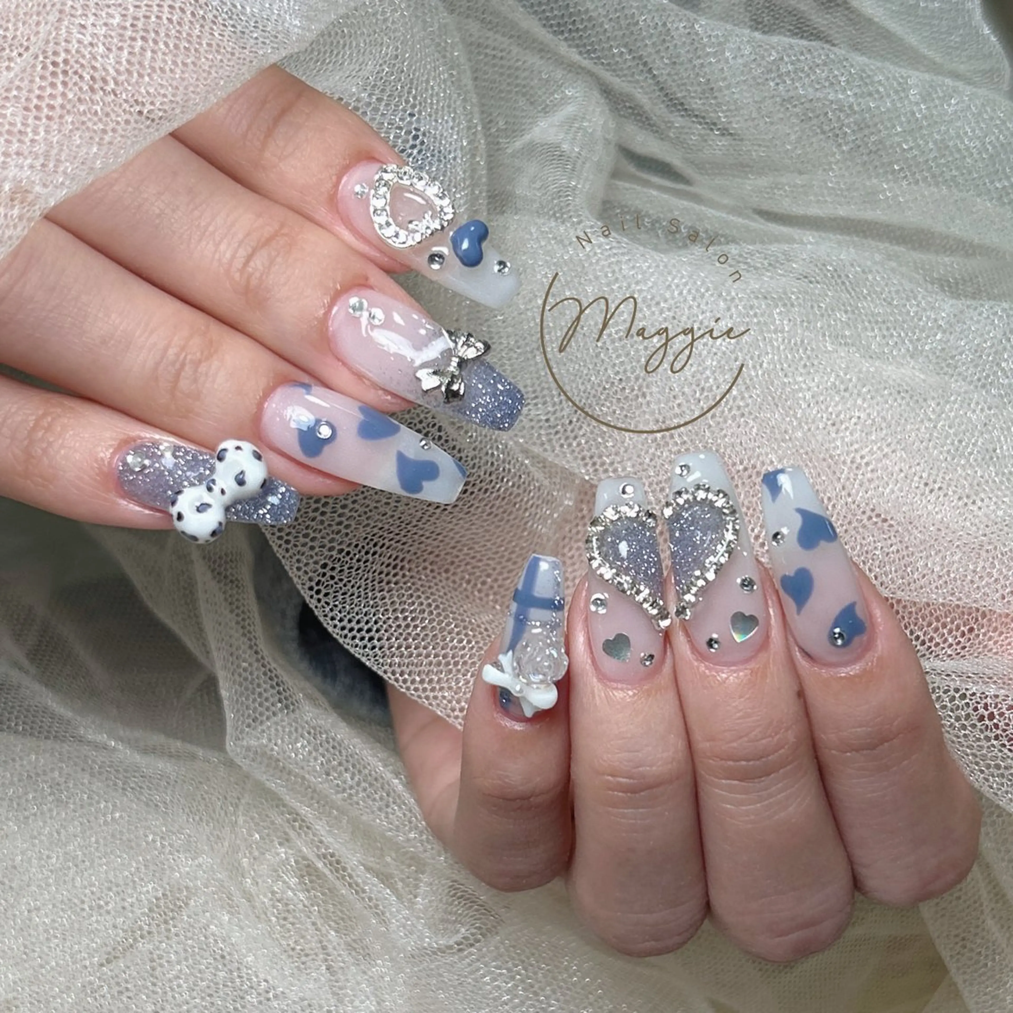 ネイル Maggie Nail🦩のネイルデザイン