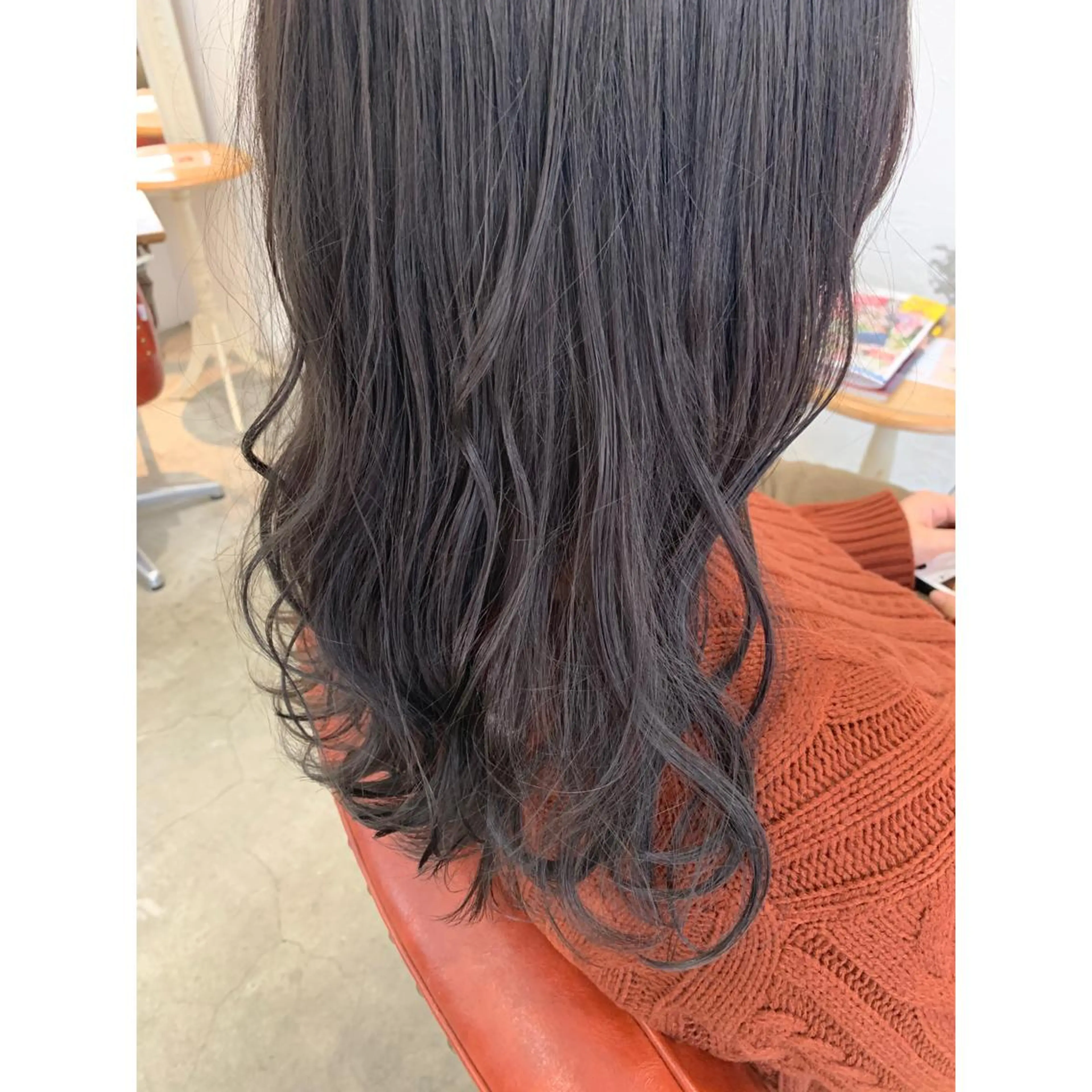セミロング カラー カット ヘアカラー fio マナミのヘアスタイル