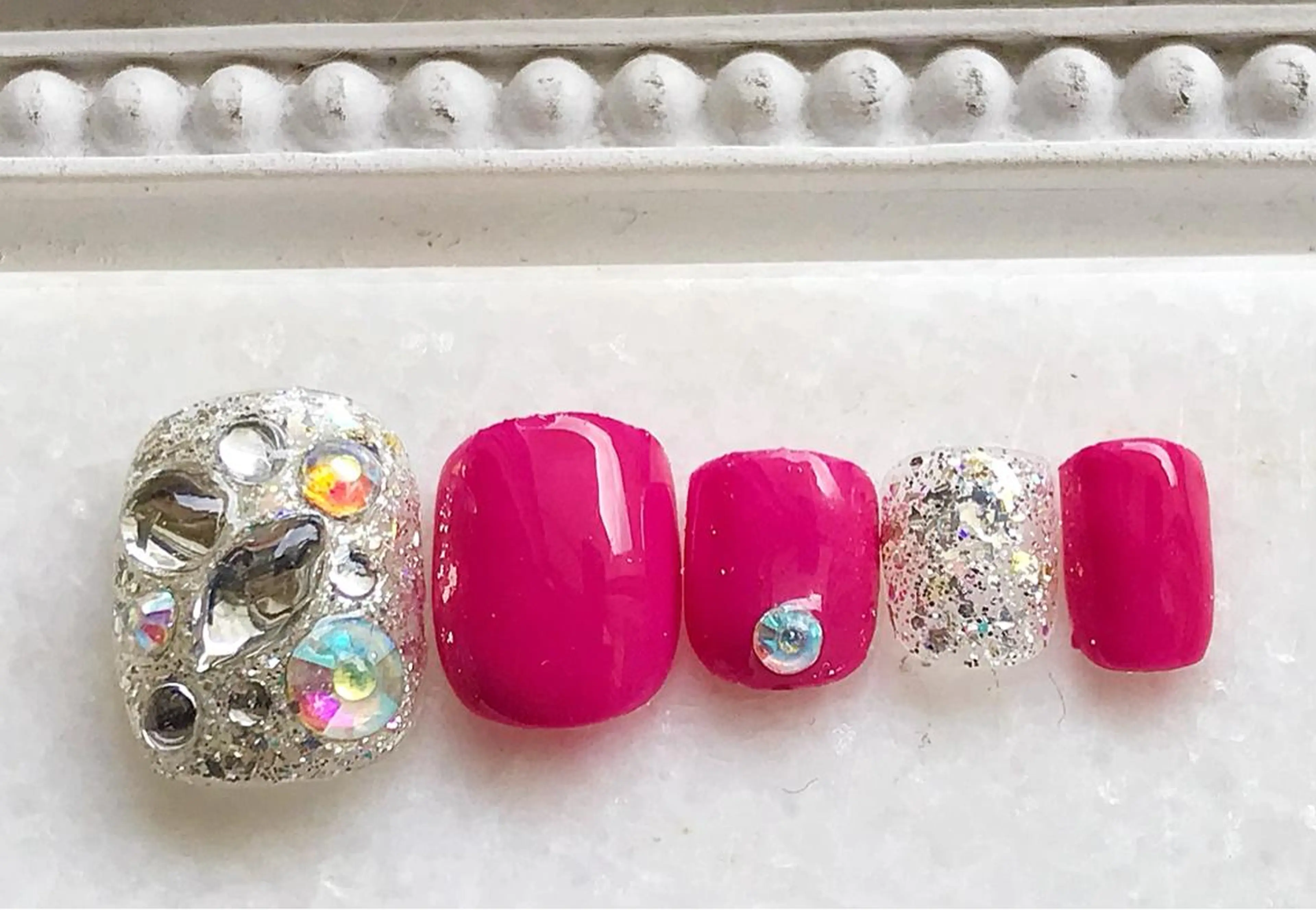 ネイル フットネイル ジェルネイル パラジェル Satomi  のネイルデザイン