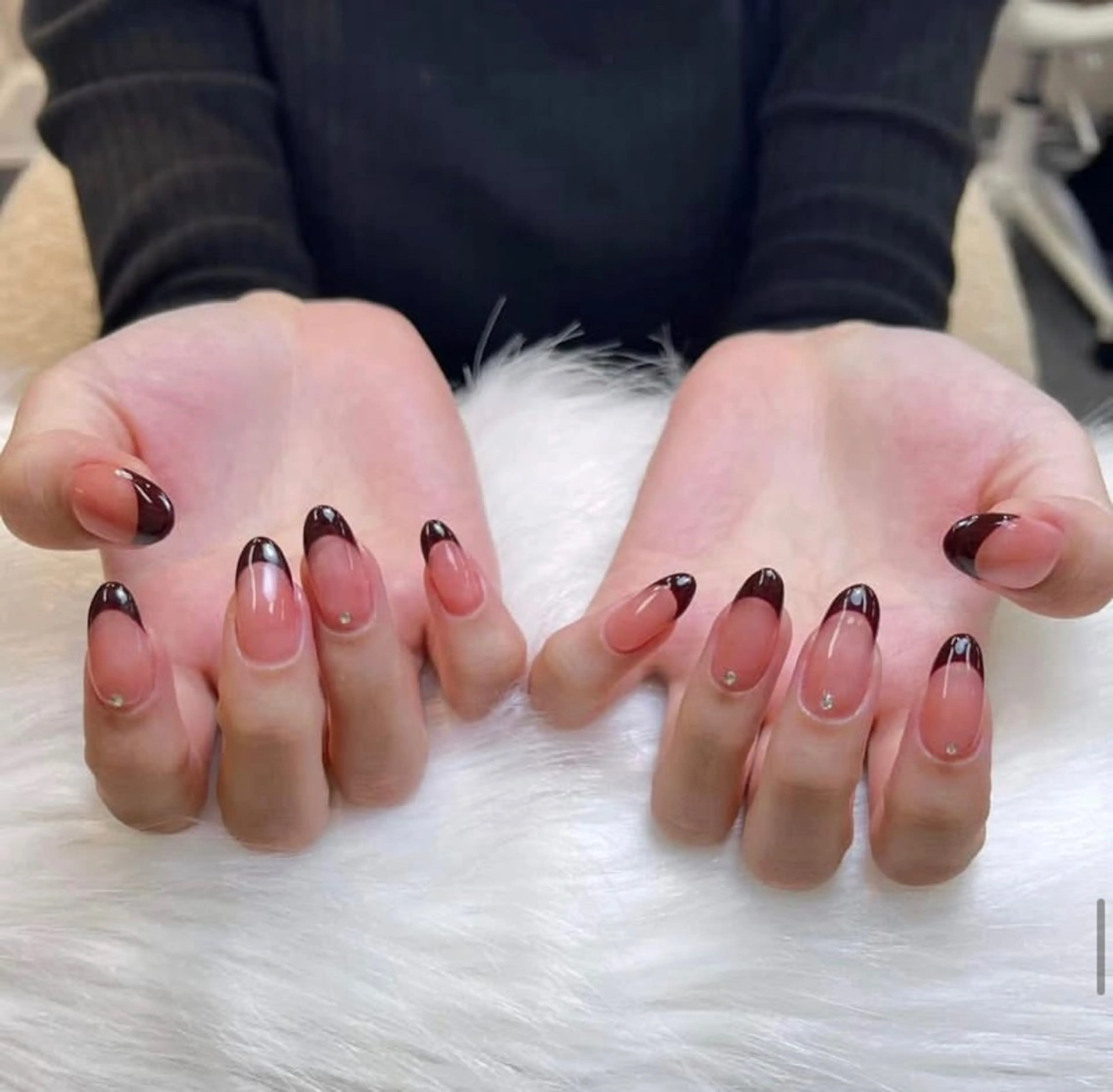 ネイル Hin Nail Osaka所属・Hin Nailsのネイルデザイン