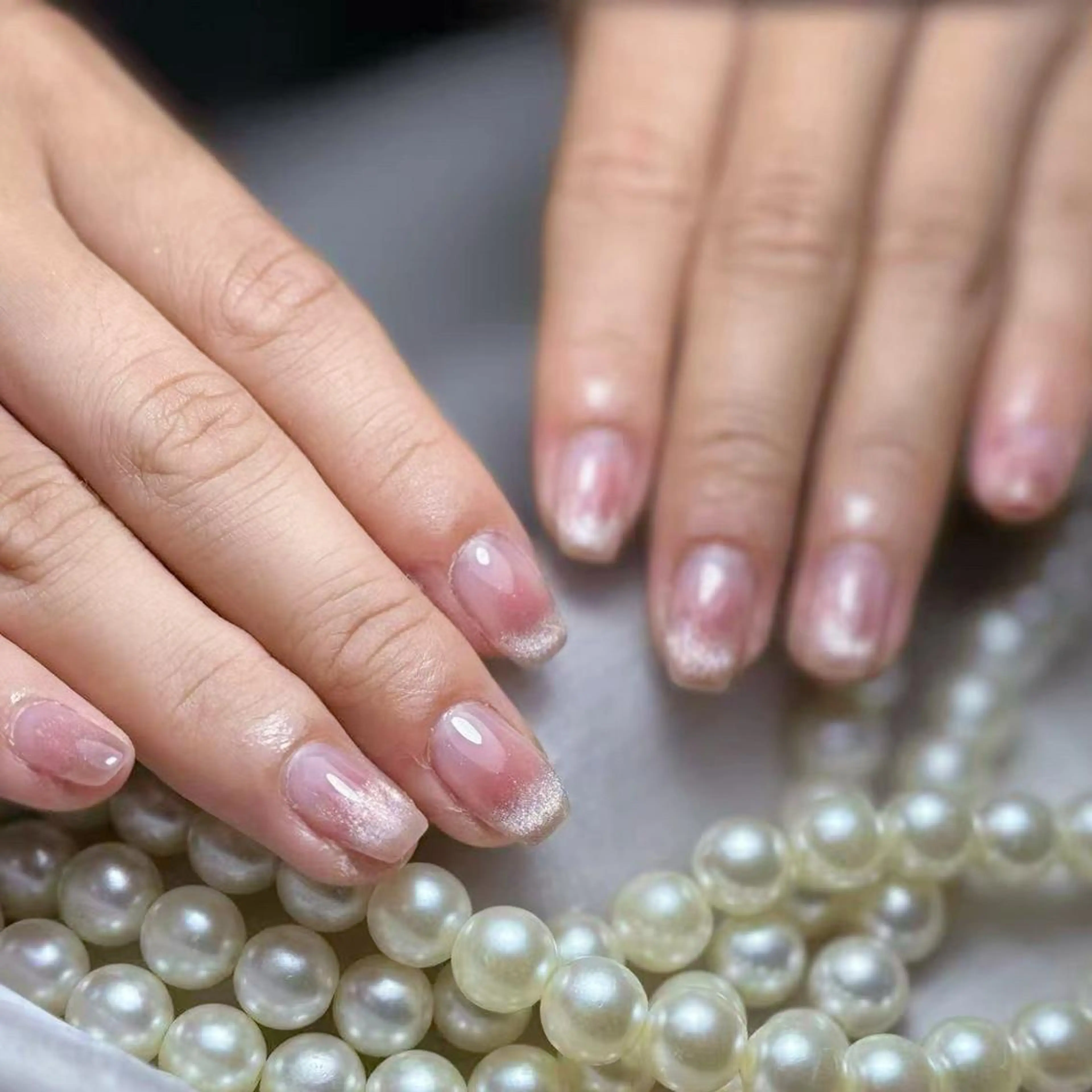 ネイル アートネイル オーロラネイル ガーリー キラキラネイル マグネットネイル Plenty 🚢のネイルデザイン