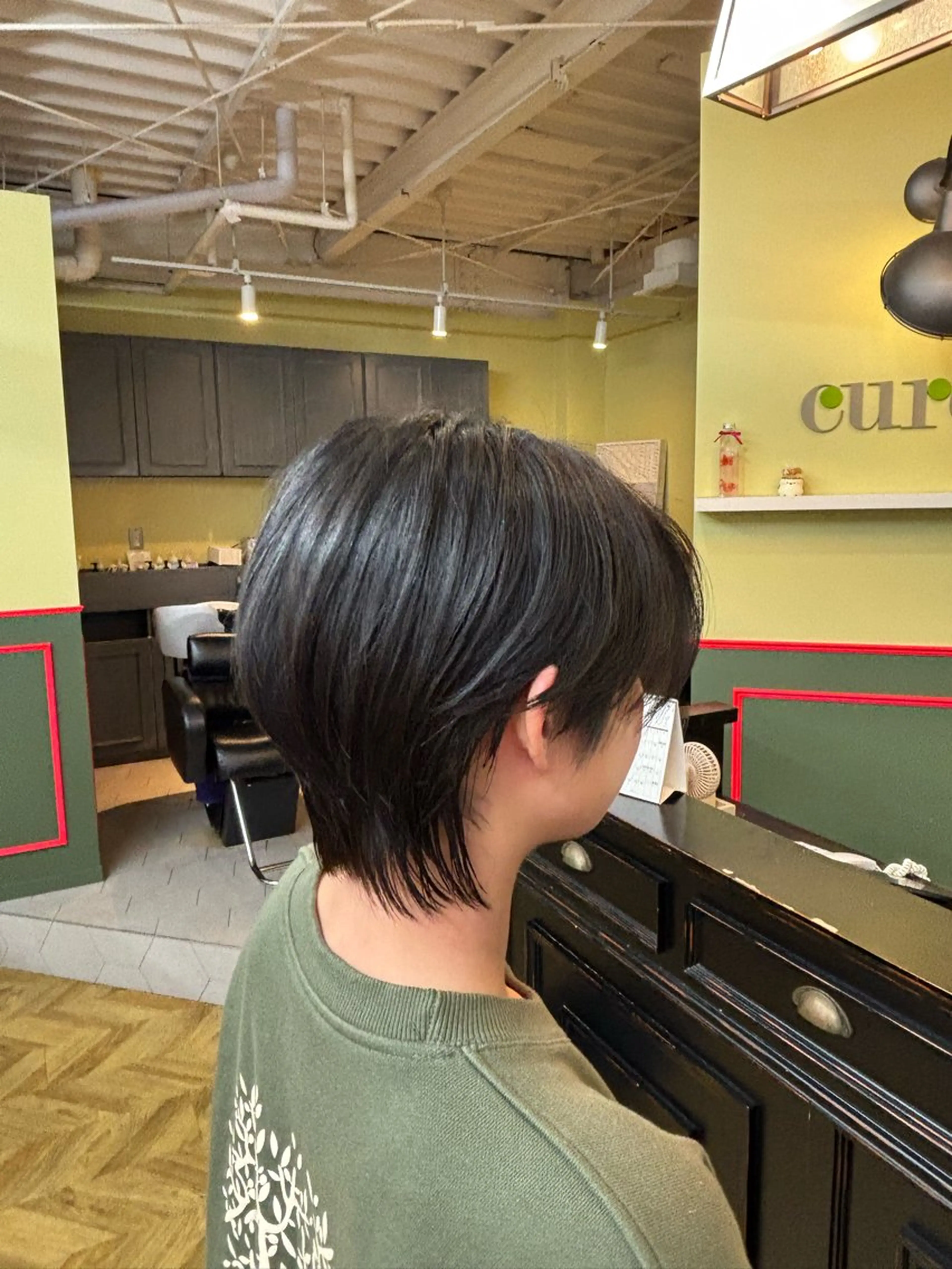 ショート ショートヘア ウルフカット ショート/カラー /メンズヘア/魁人のヘアスタイル