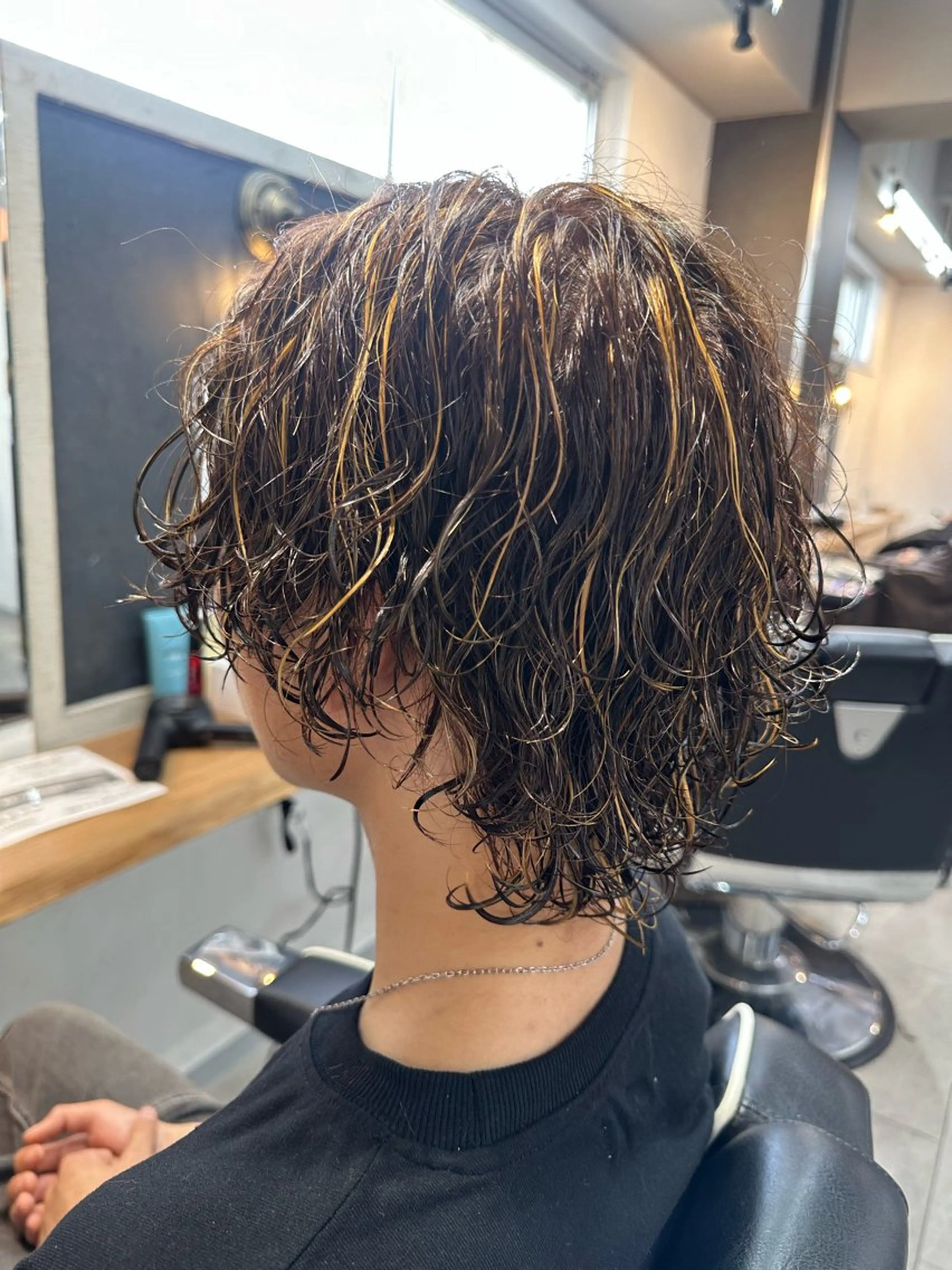 カラー パーマ メンズ 🇺🇸大宮パーマ 波巻き/ツイスパのヘアスタイル