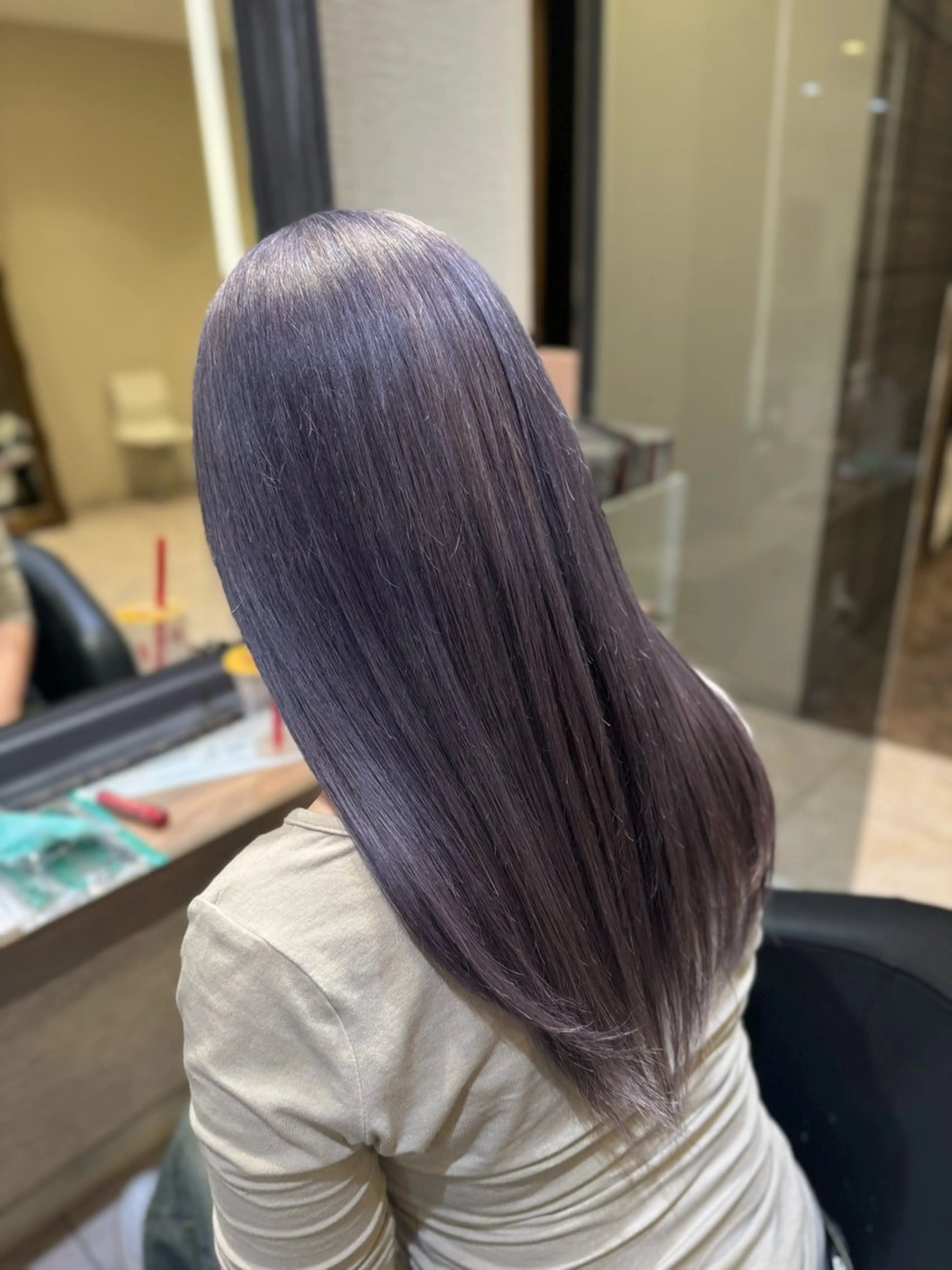 ロング カラー ヘアカラー トリートメント さら艶レイヤーカット 🩶Suzuneのヘアスタイル