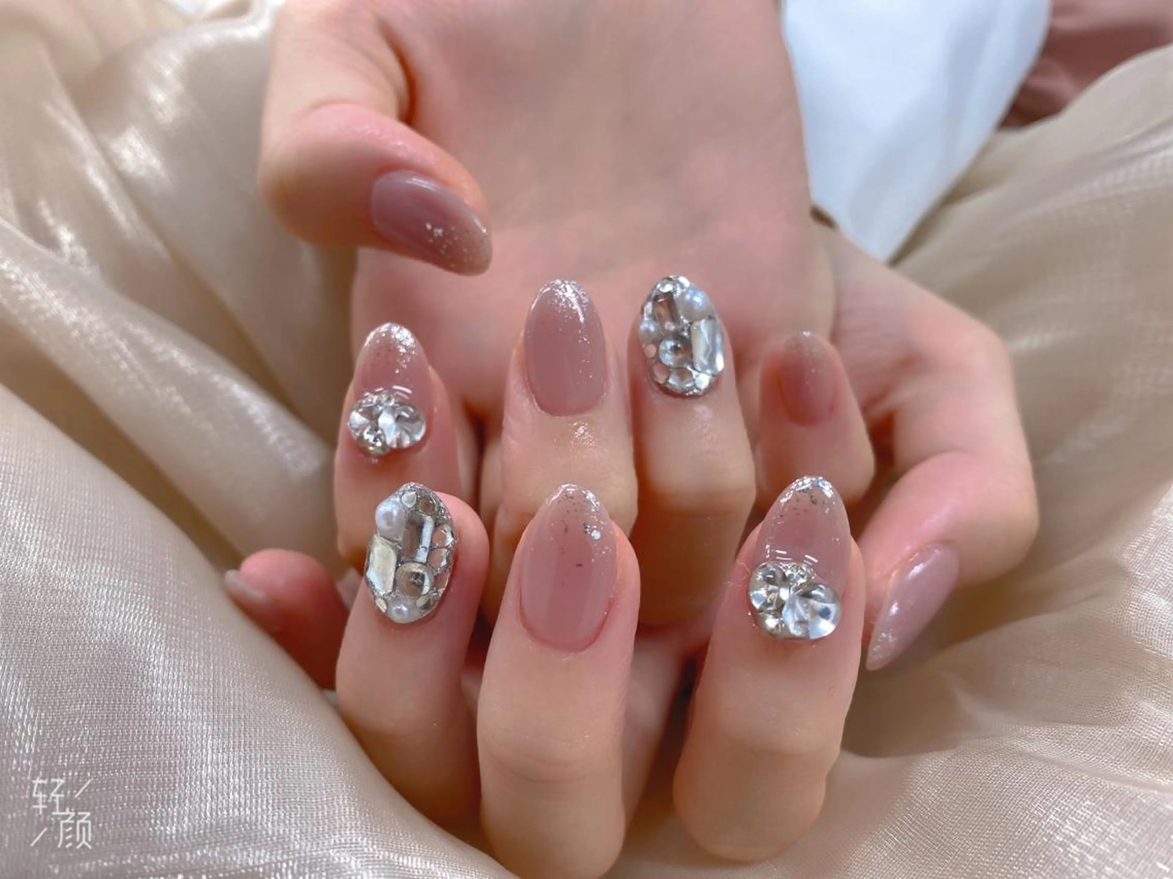 ネイル ハンドネイル Queens ciciのネイルデザイン