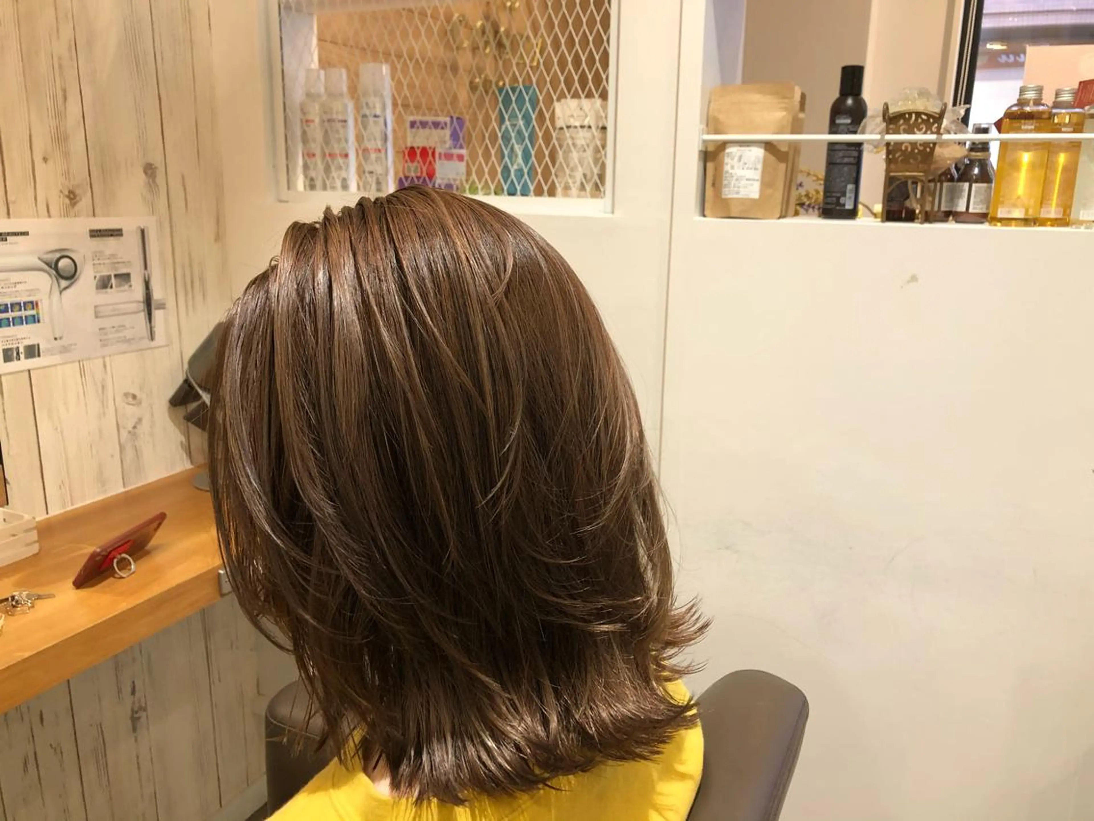 ミディアム カラー ヘアカラー 鈴村 大介のヘアスタイル