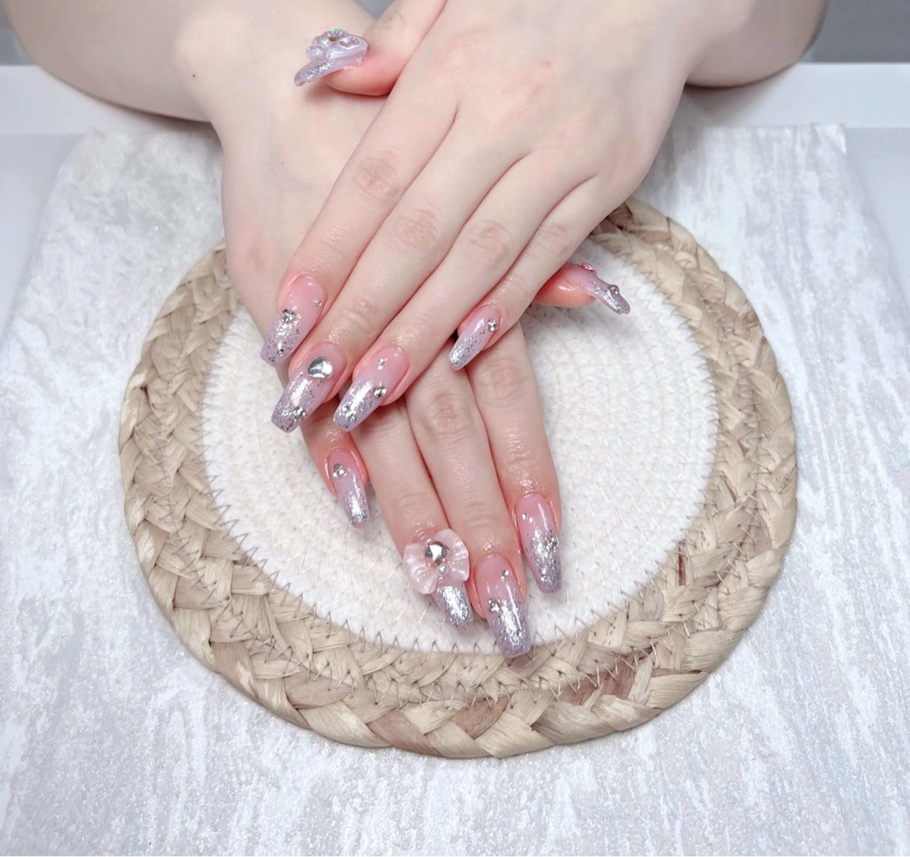 ネイル ハンドネイル uu ネイルサロン関内🌼のネイルデザイン