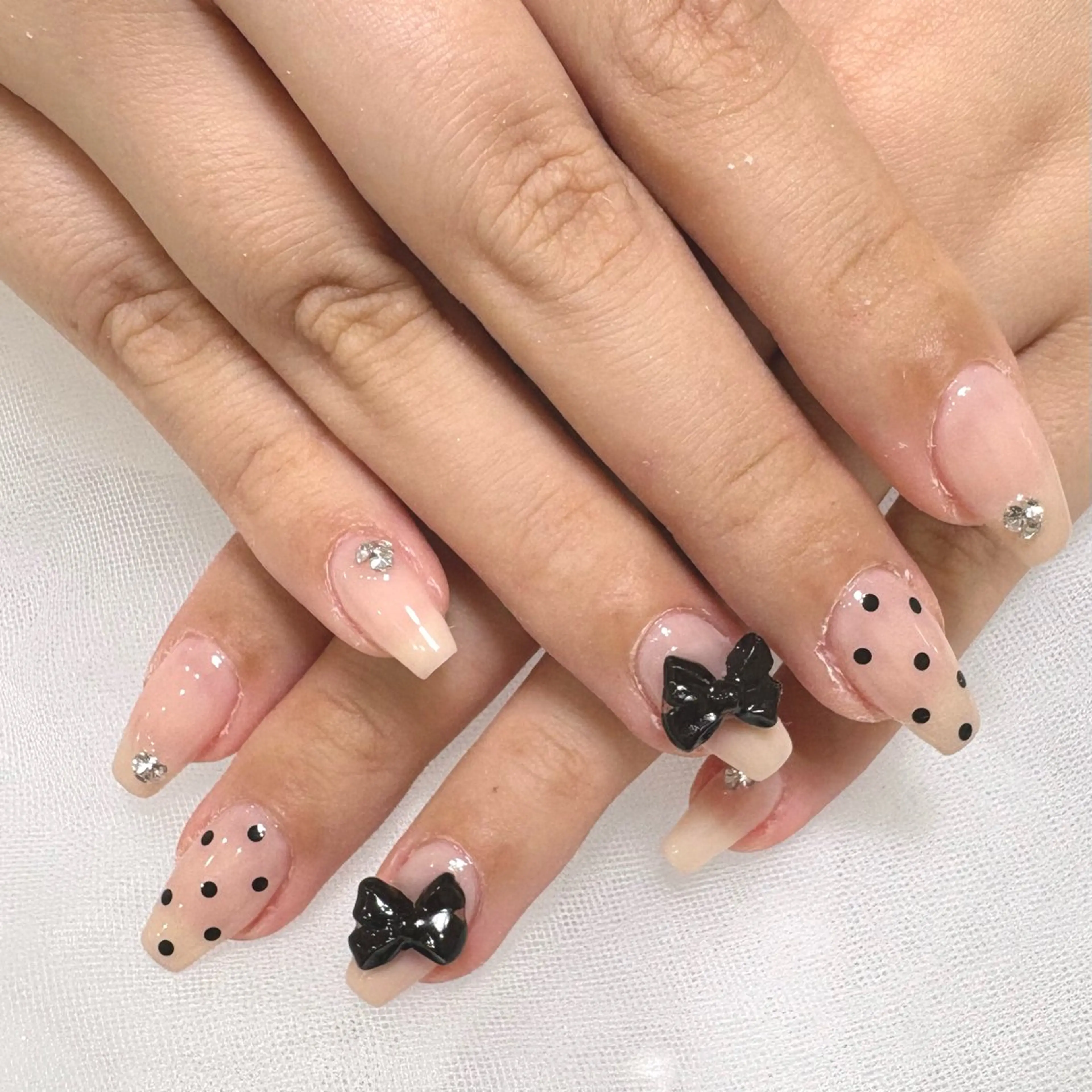 ネイル エルバイノリコ 嶋岡のネイルデザイン