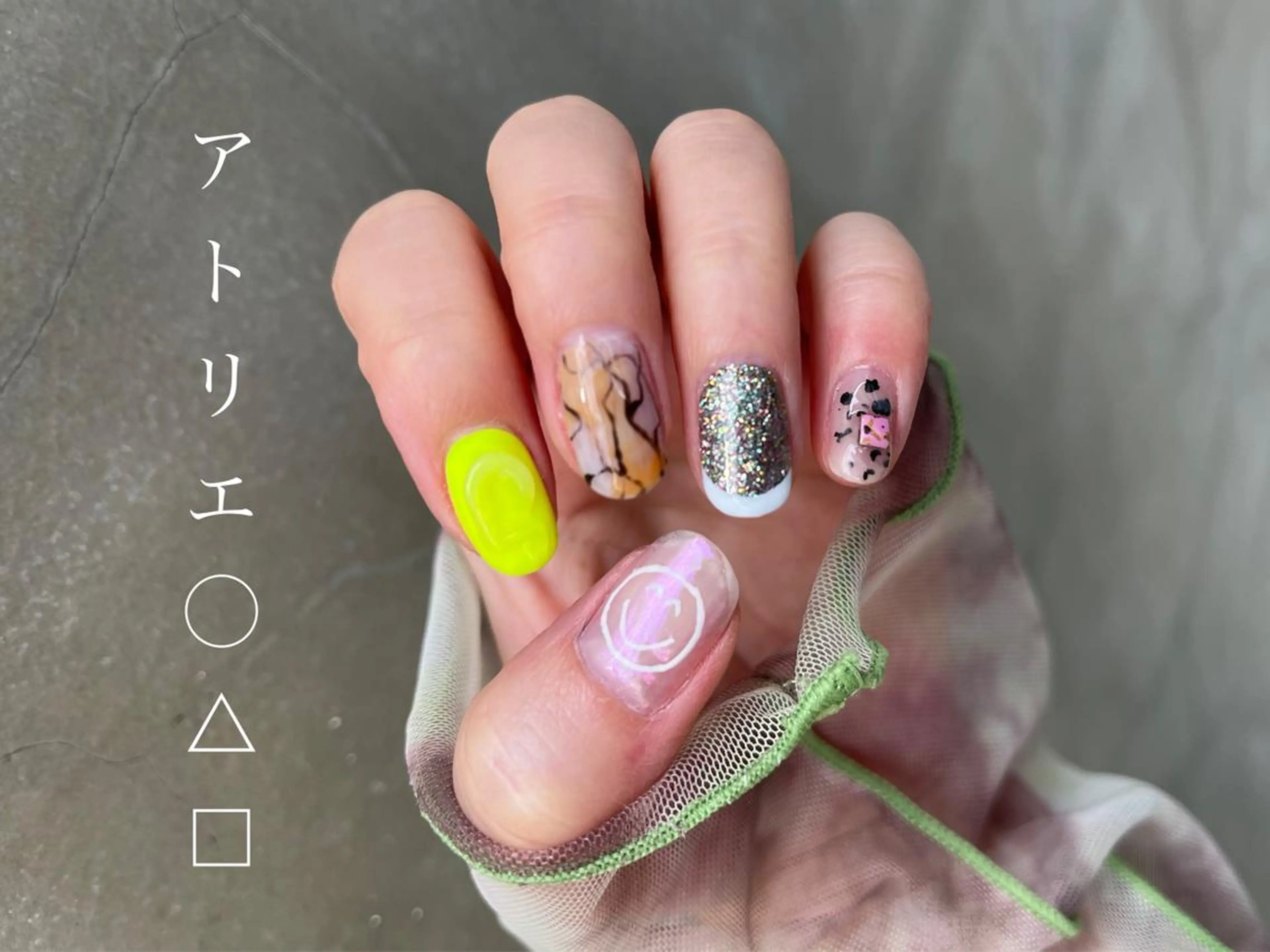 ネイル ニュアンスネイル ハンドネイル アトリエ ○△□のネイルデザイン