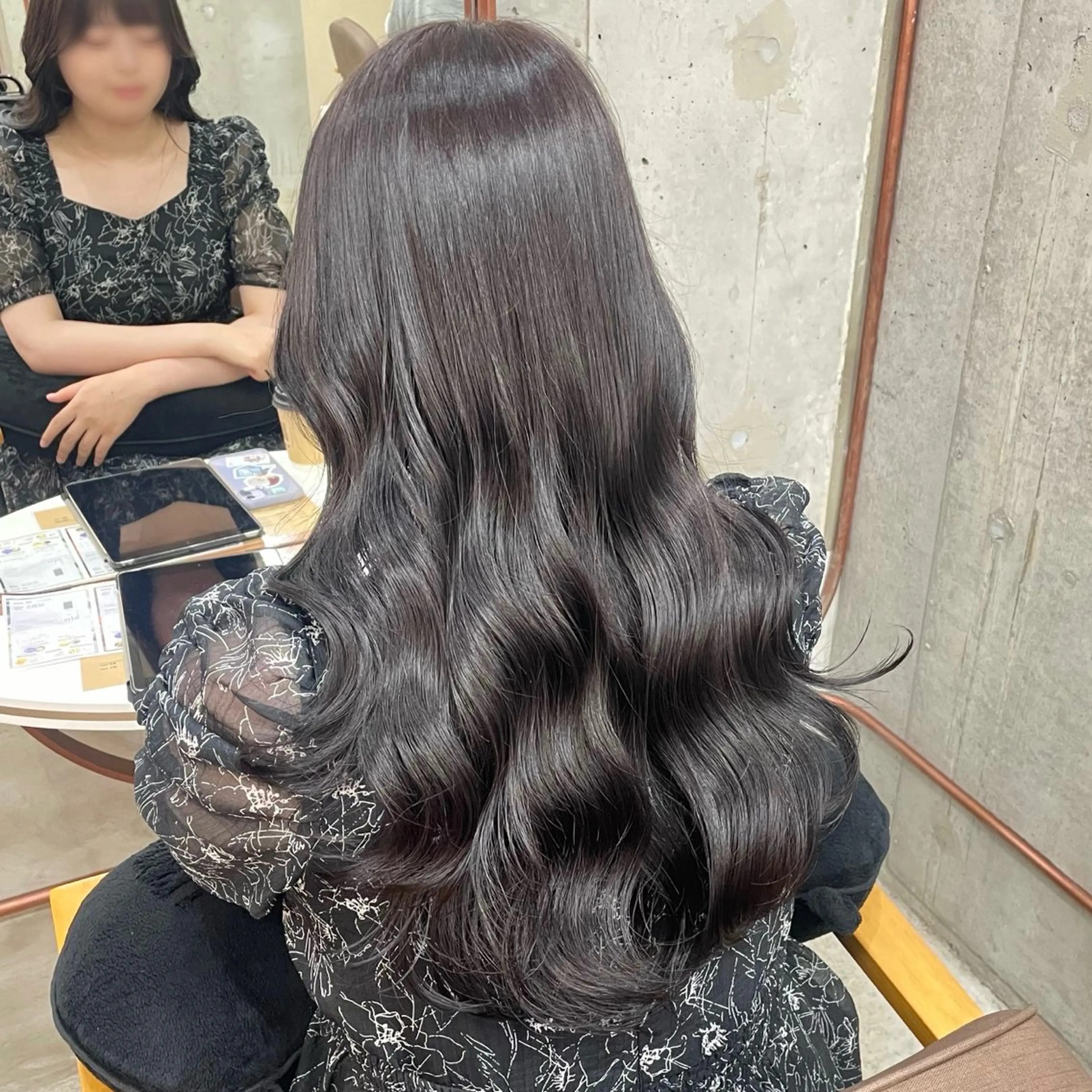 ロング カラー ラベンダーカラー ラベンダーグレー カット ヘアカラー トリートメント noii / 伊藤 愛莉のヘアスタイル