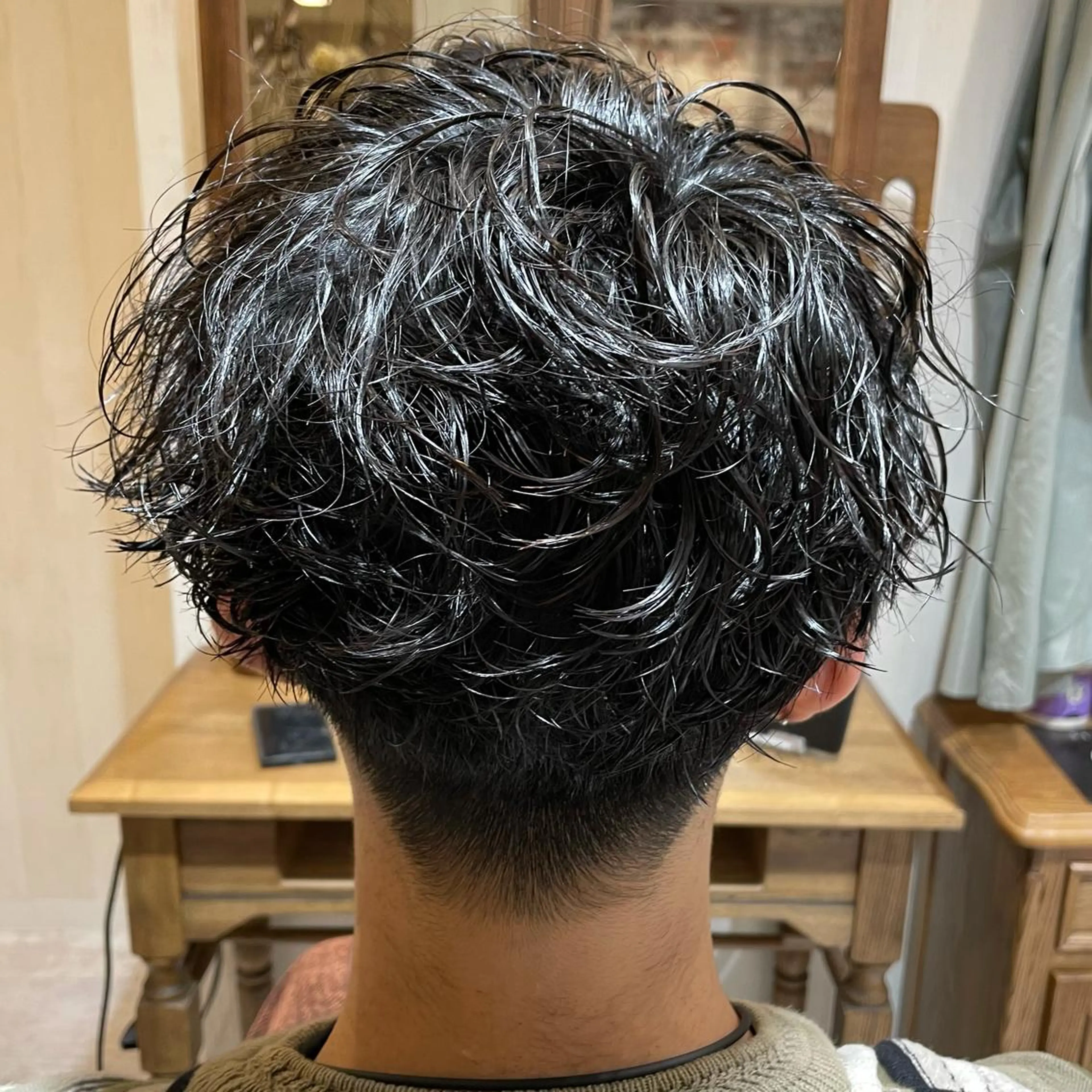ショート パーマ カット パーマ 渋谷 メンズ 木下 仁来のヘアスタイル