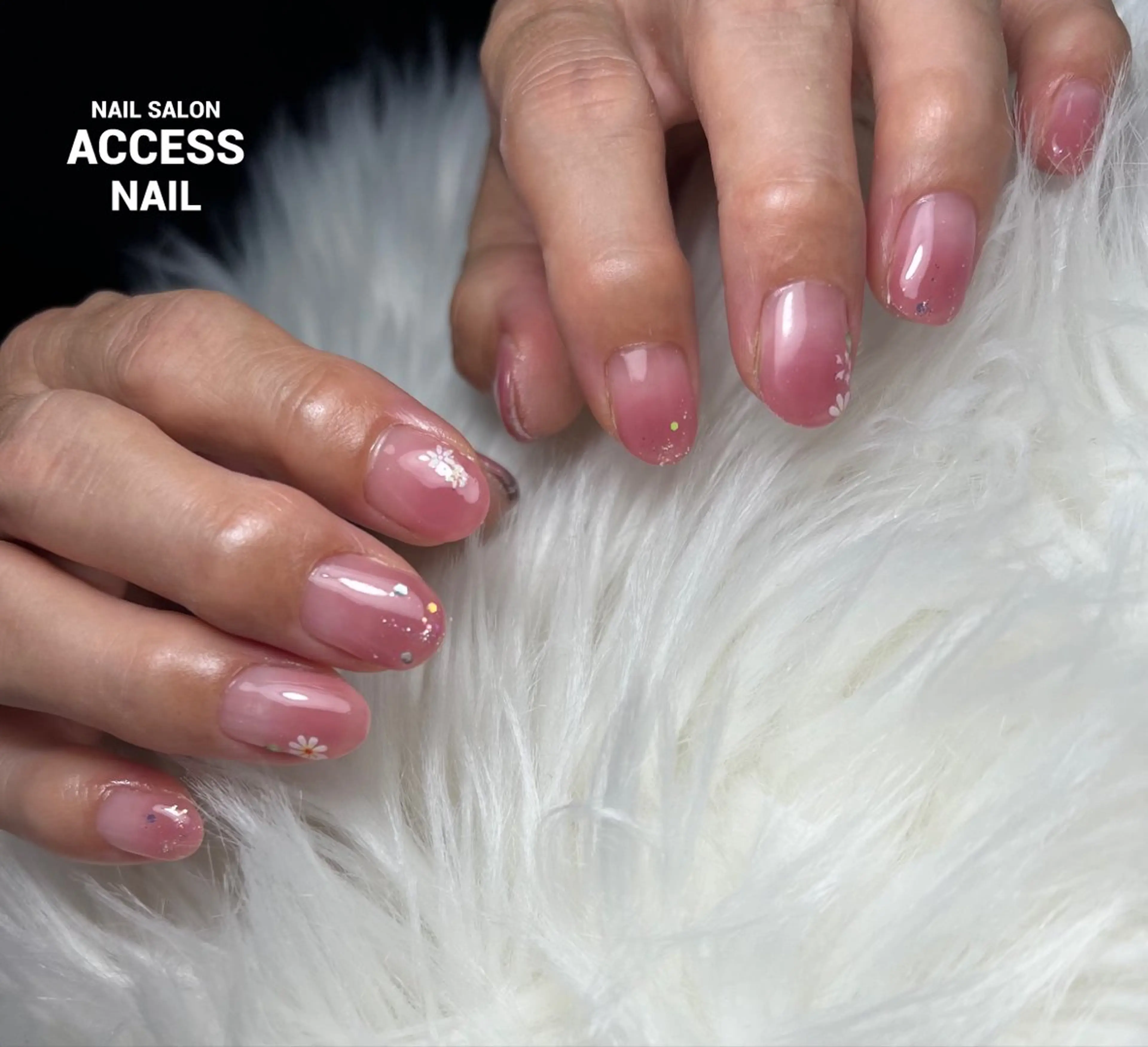 ネイル access nailのネイルデザイン