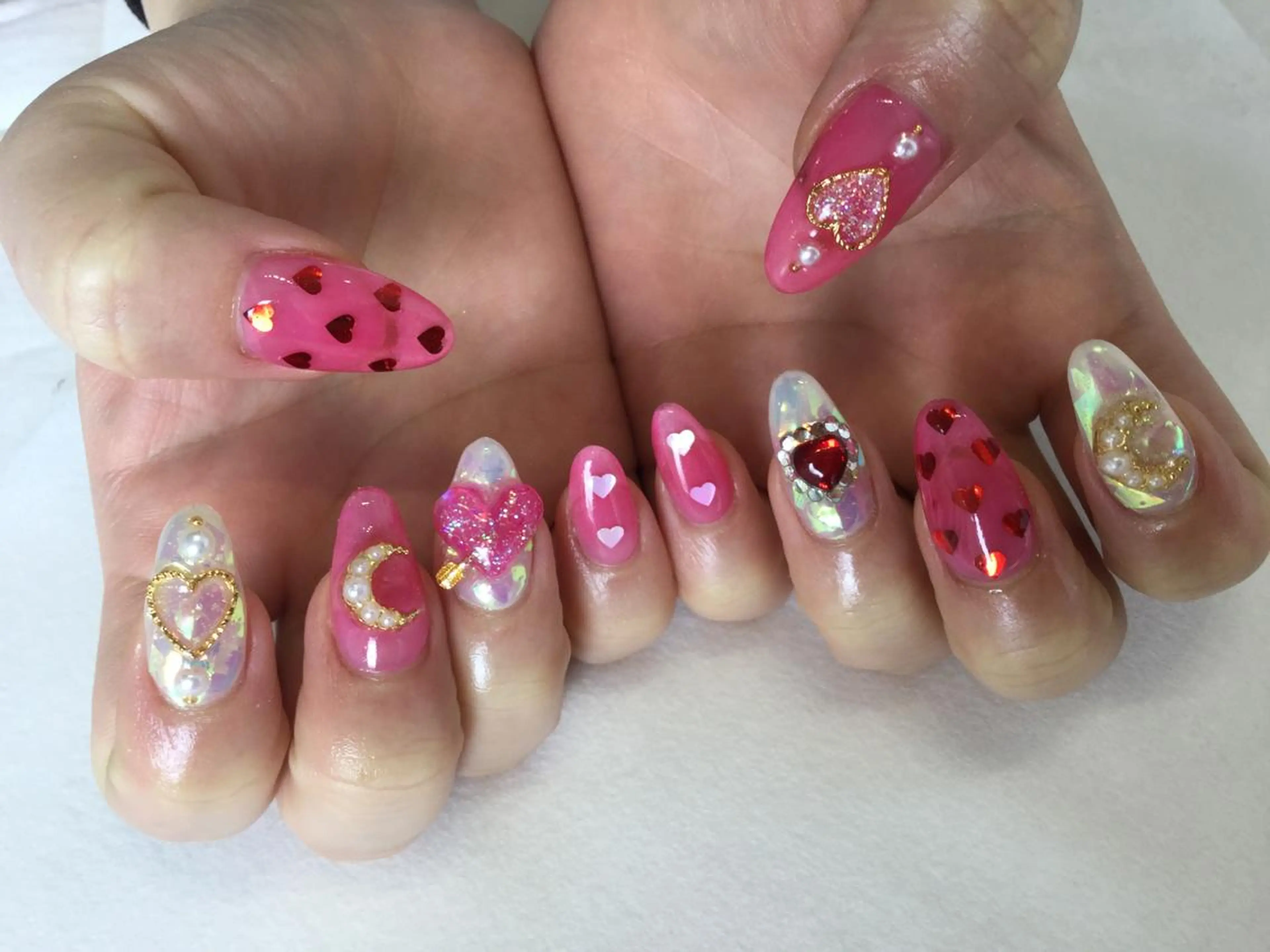 ネイル ハンドネイル 💎🐰 saki. m 🐰💎のネイルデザイン