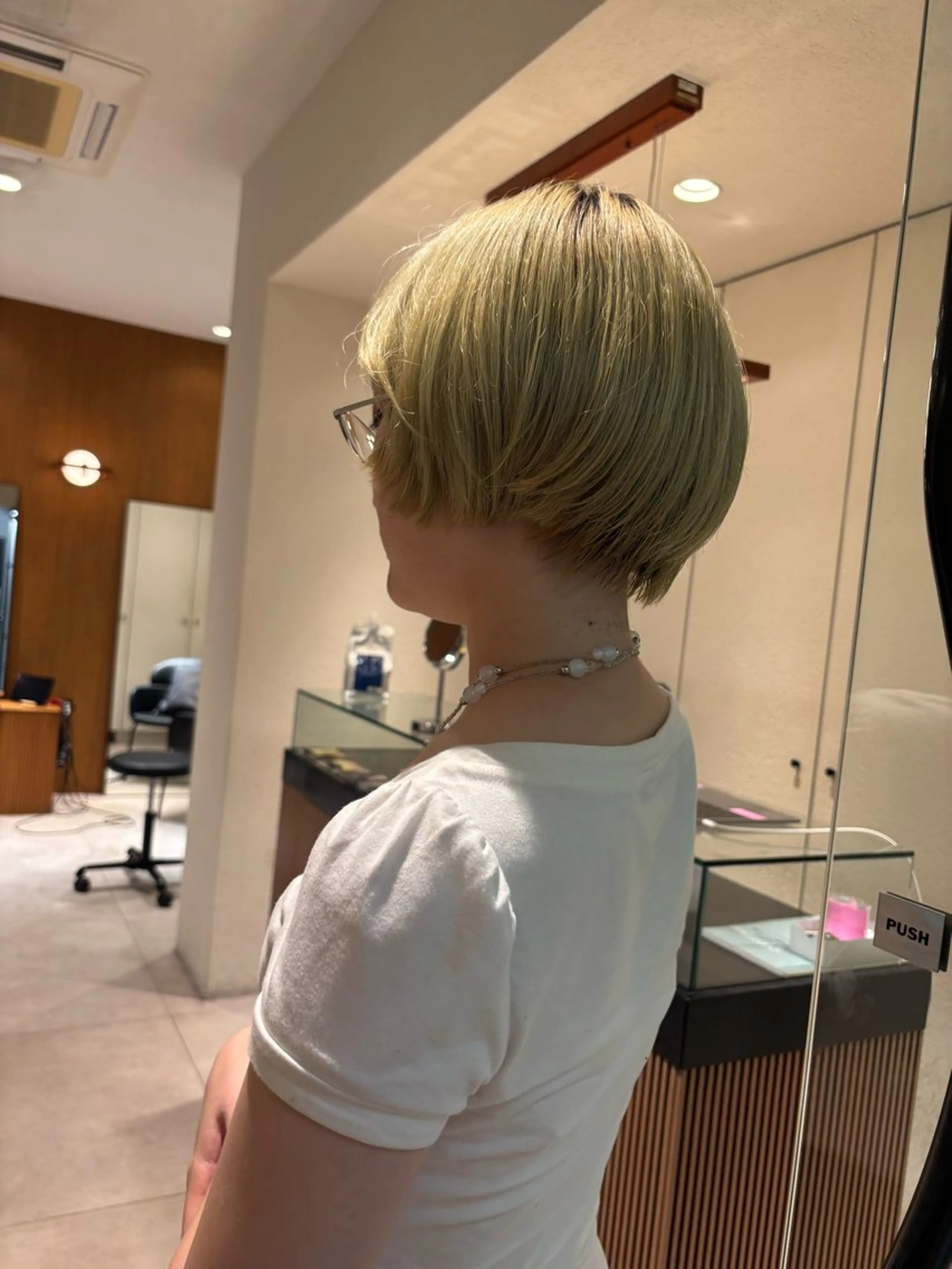 ショート カット ヘアカラー ボブ/艶カラー Rako.のヘアスタイル