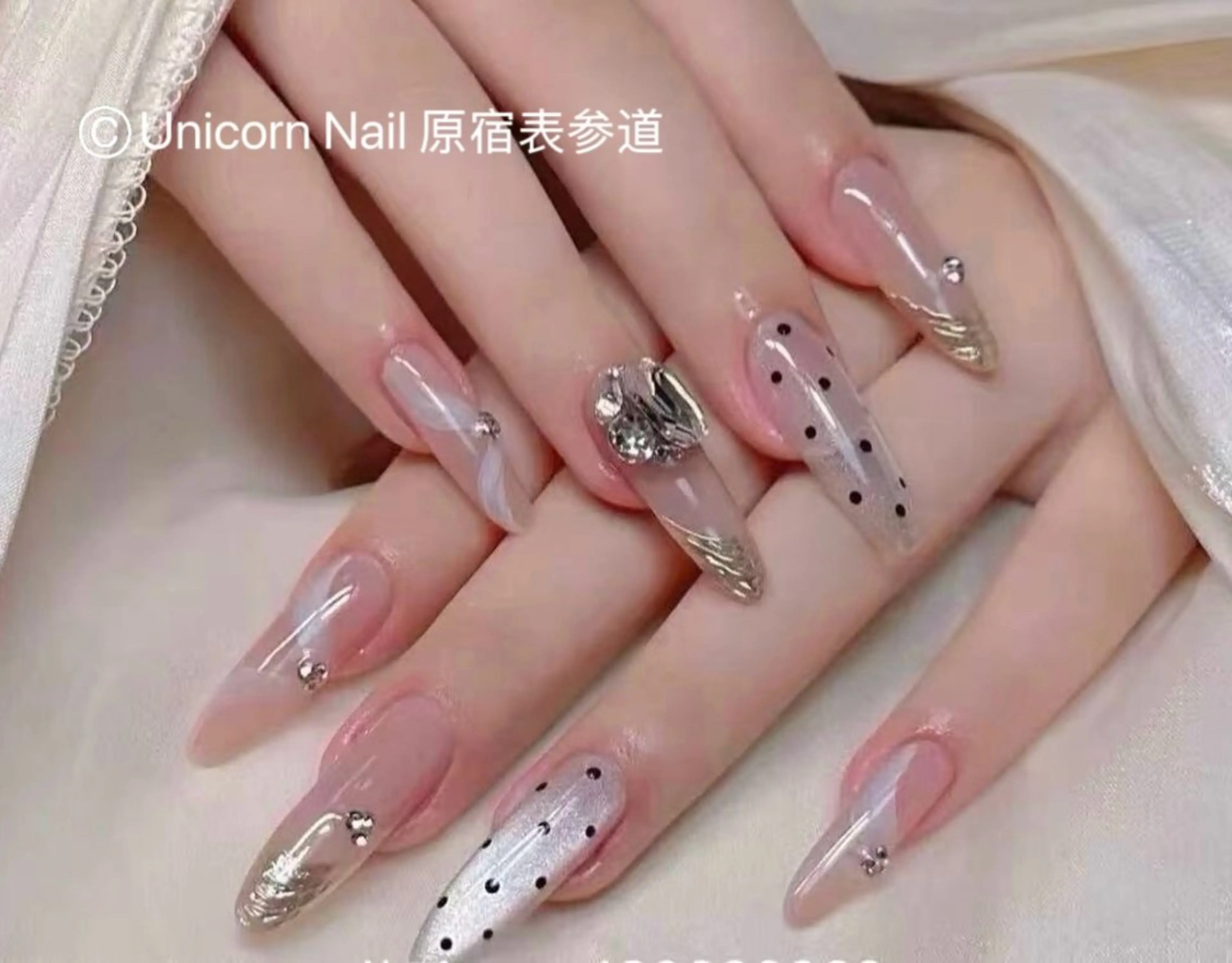 ネイル 持ち込み ハンドネイル Unicorn Nail原宿表参道のネイルデザイン