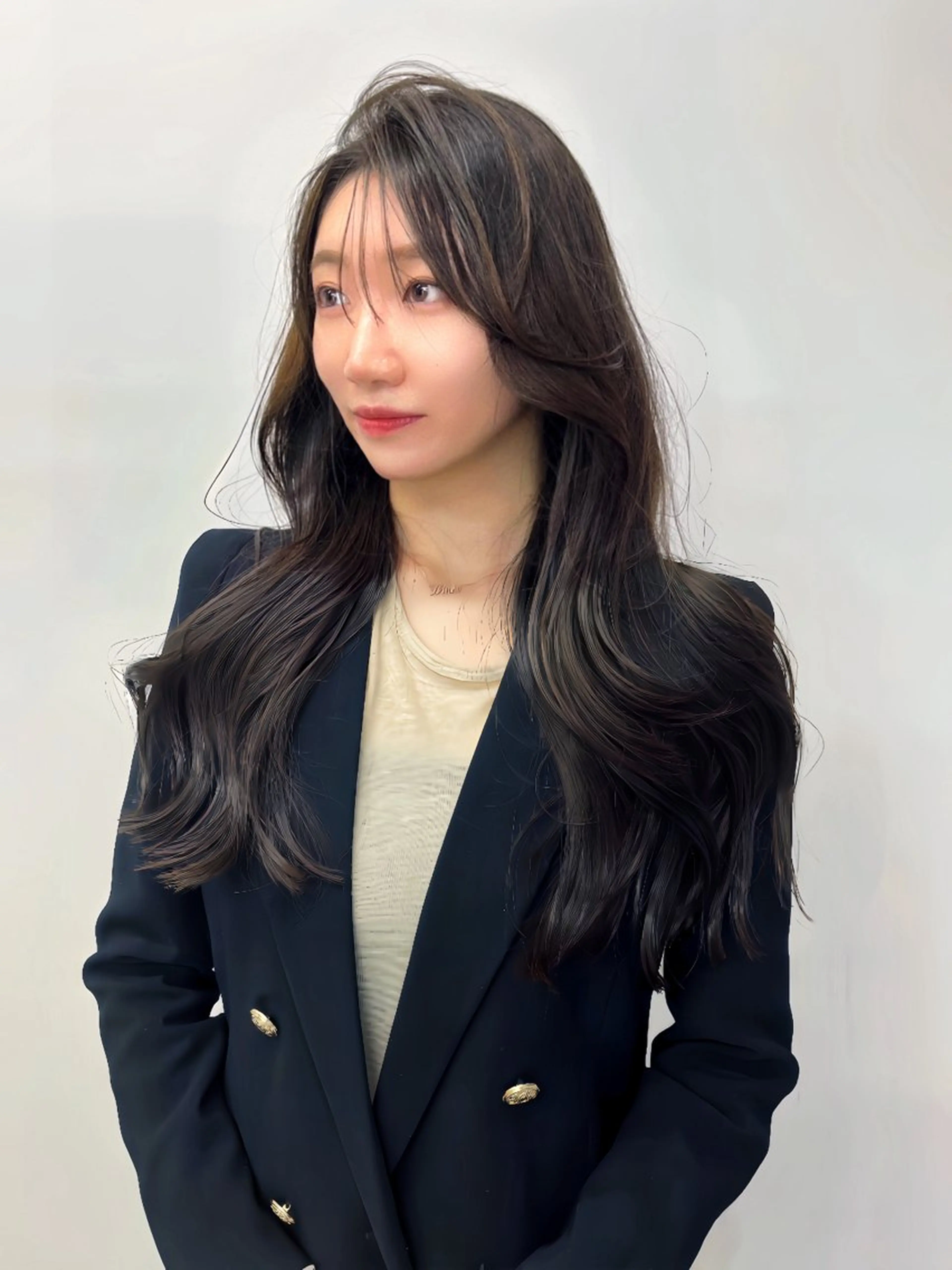 ロング カラー ヘアアレンジ レイヤー/髪質改善 /透け感カラー/艶髪のヘアスタイル