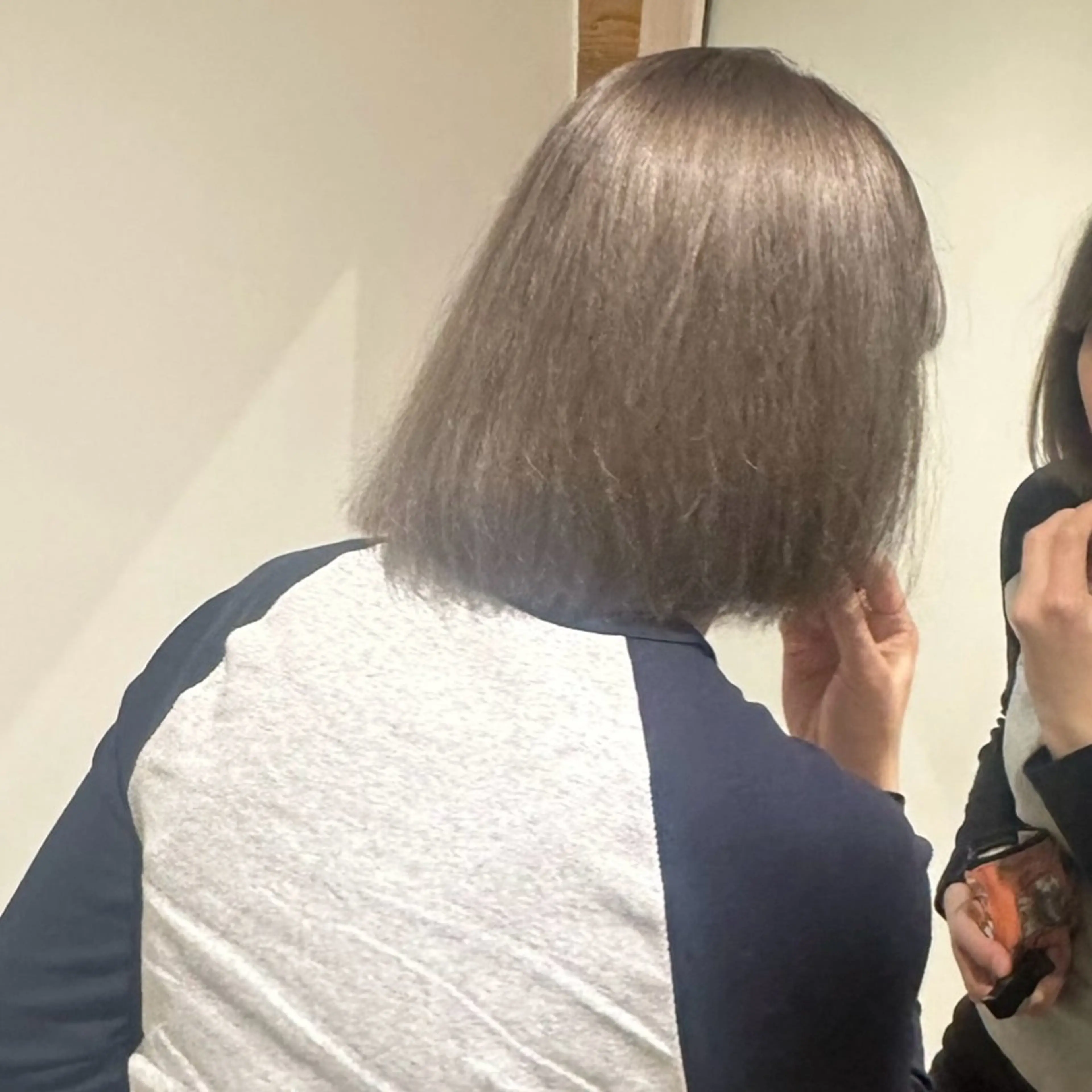 カラー ヘアカラー 西澤 希のヘアスタイル