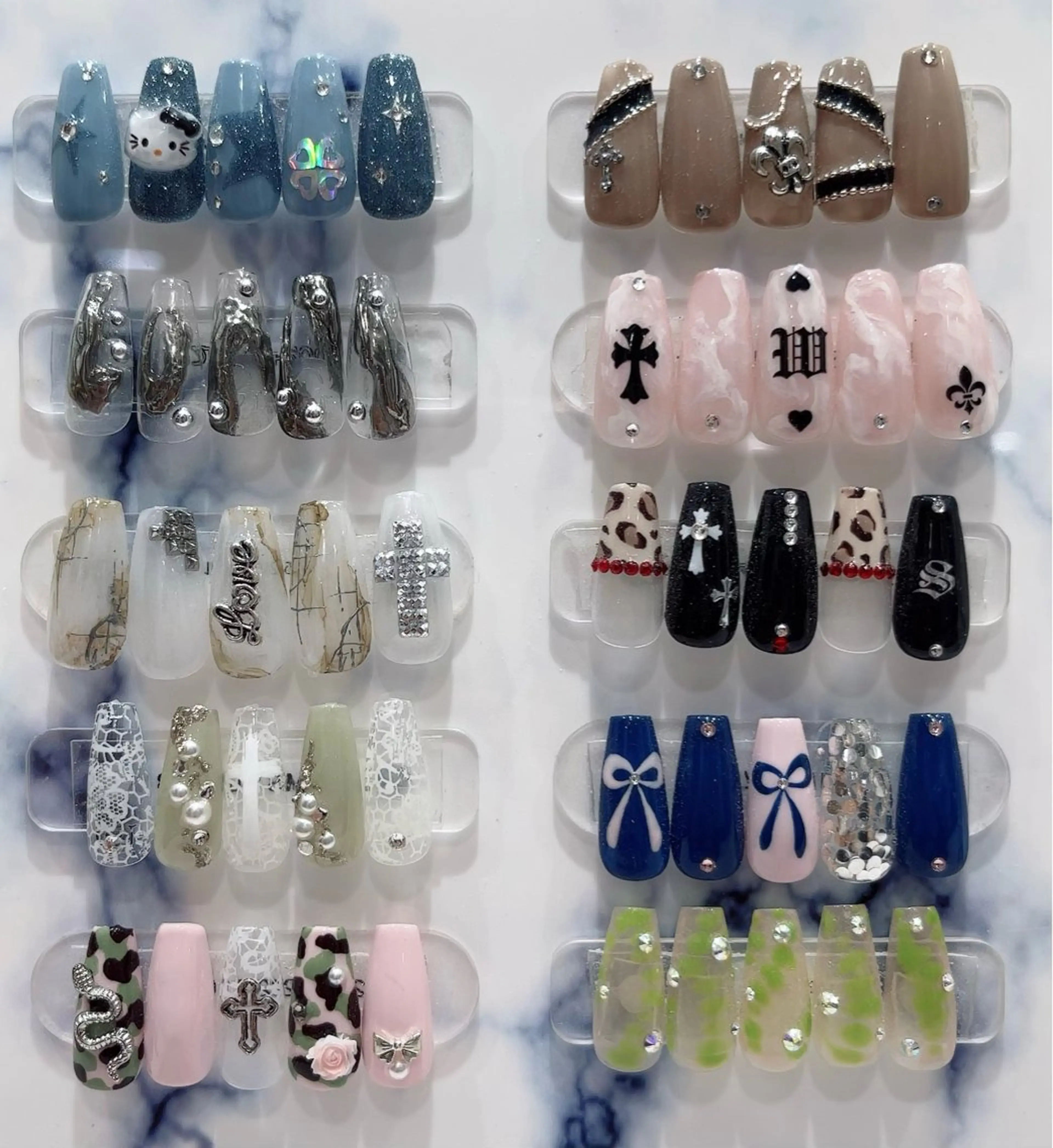 ネイル VENUSBELT Miiのネイルデザイン