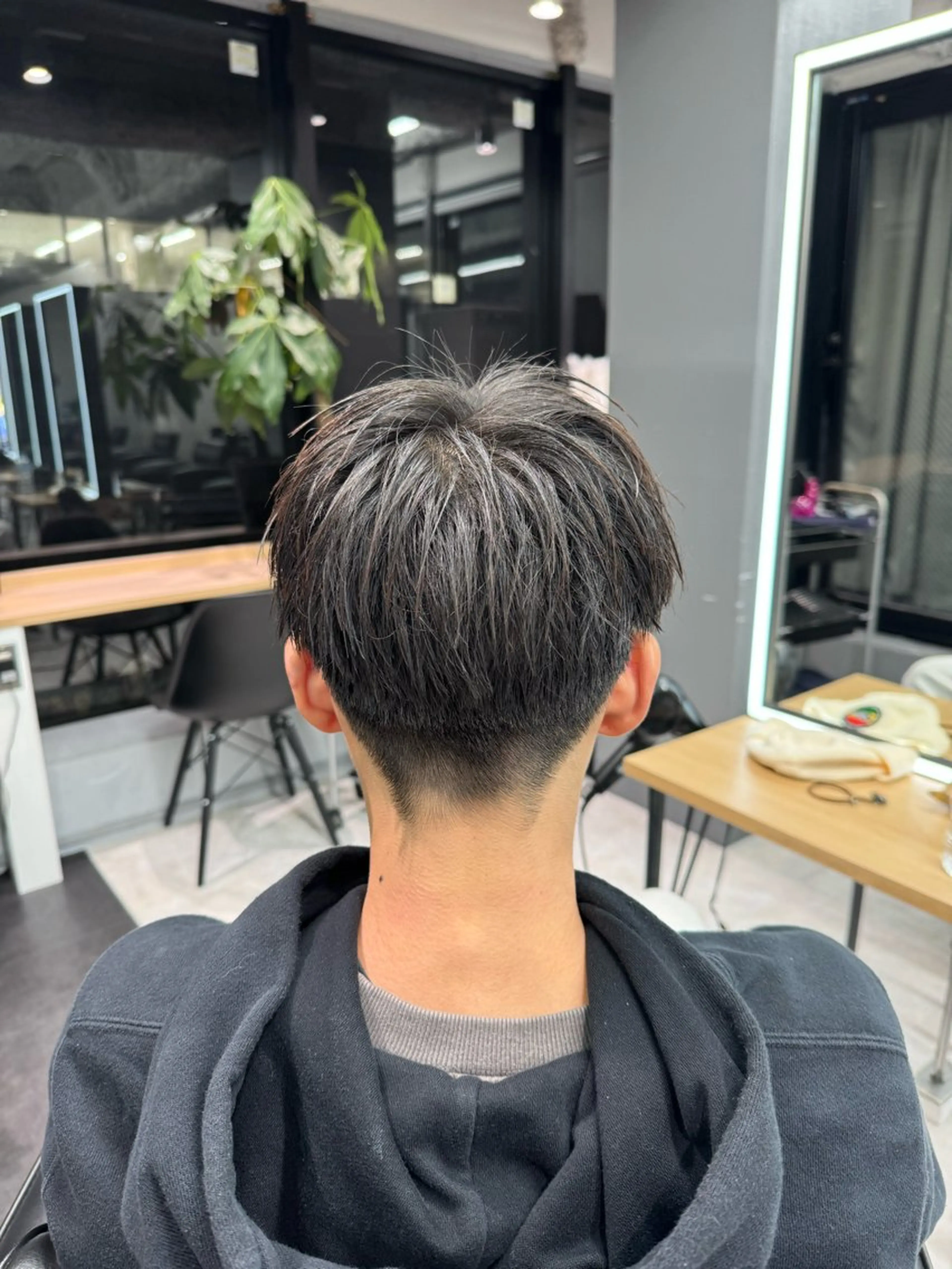 ショート 吉満 翔のヘアスタイル