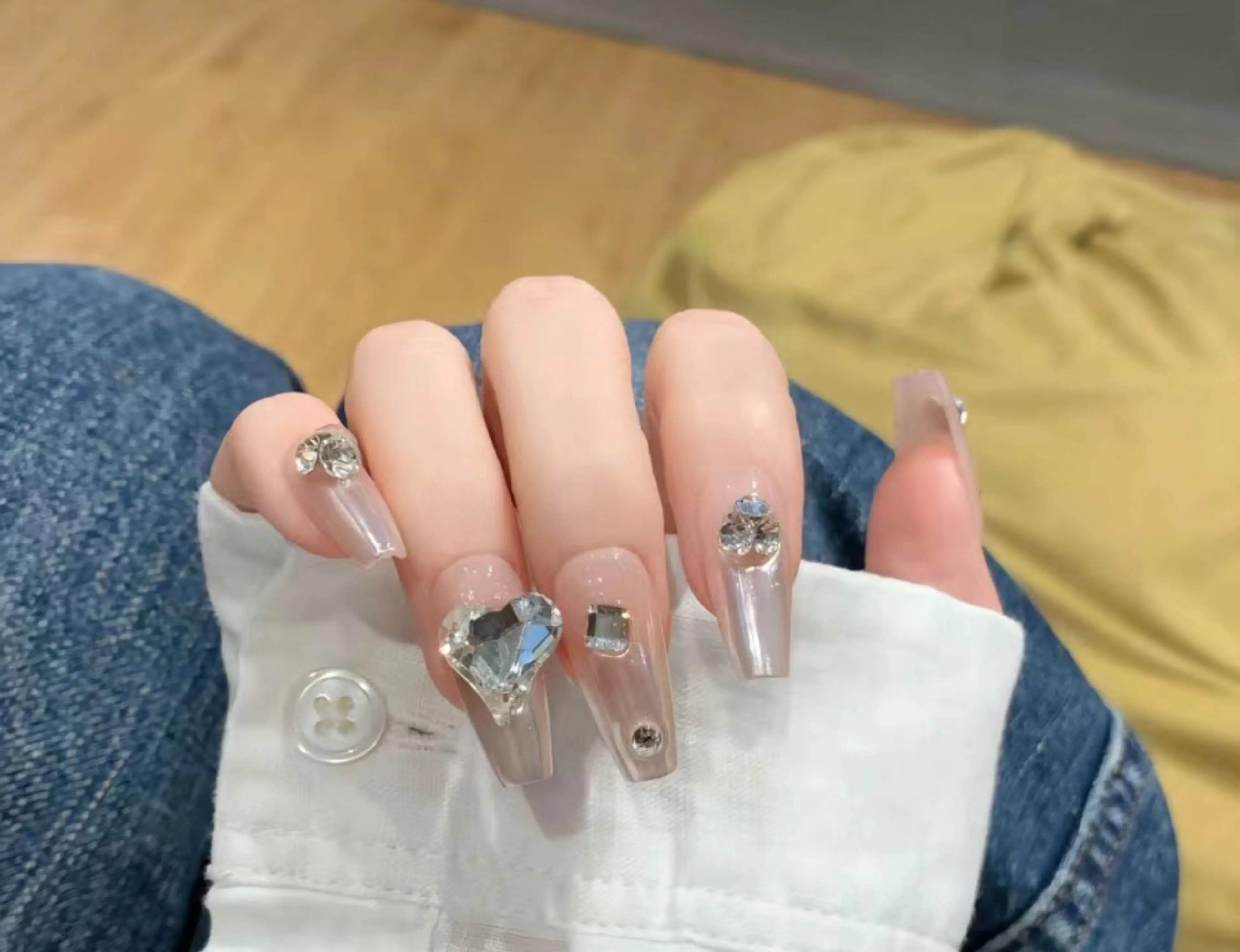 ネイル ハンドネイル YUYI.nail salonのネイルデザイン