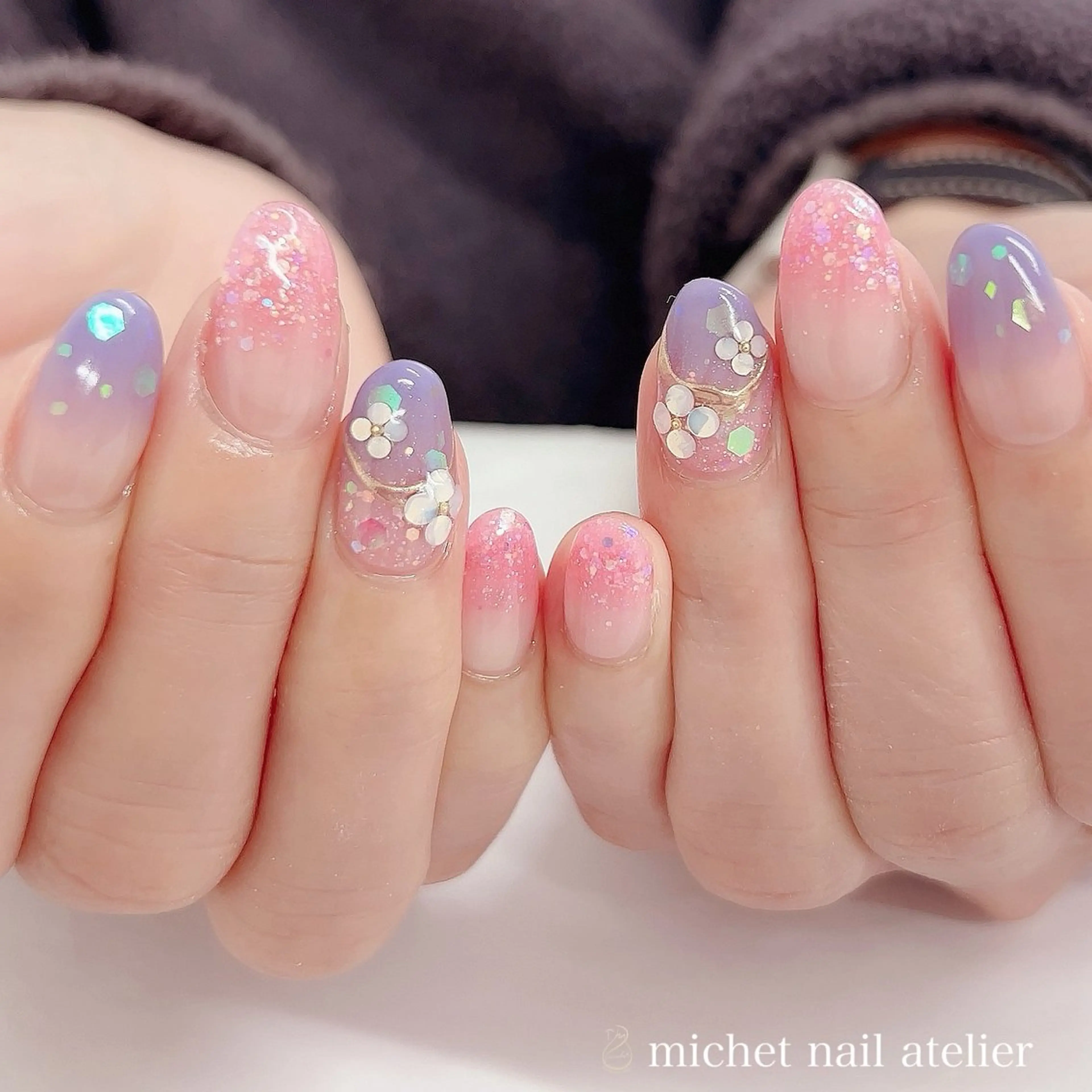 ネイル アートネイル フラワーネイル ジェルネイル グラデーション ラメ(グリッター) ハンドネイル h. rikaのネイルデザイン