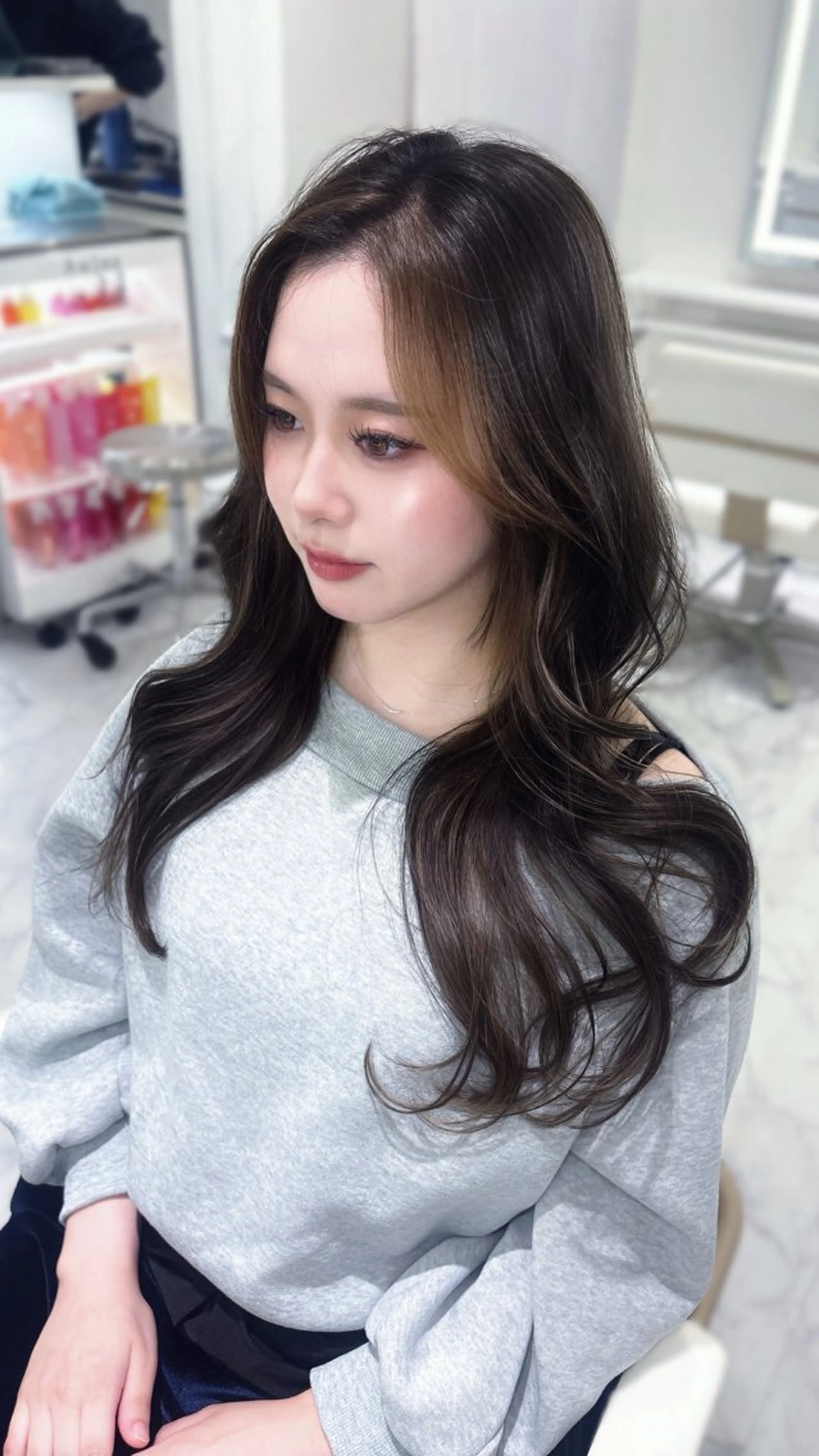 ロング カラー カット ヘアカラー トリートメント ParveMix🎀 稲垣 詞葉のヘアスタイル