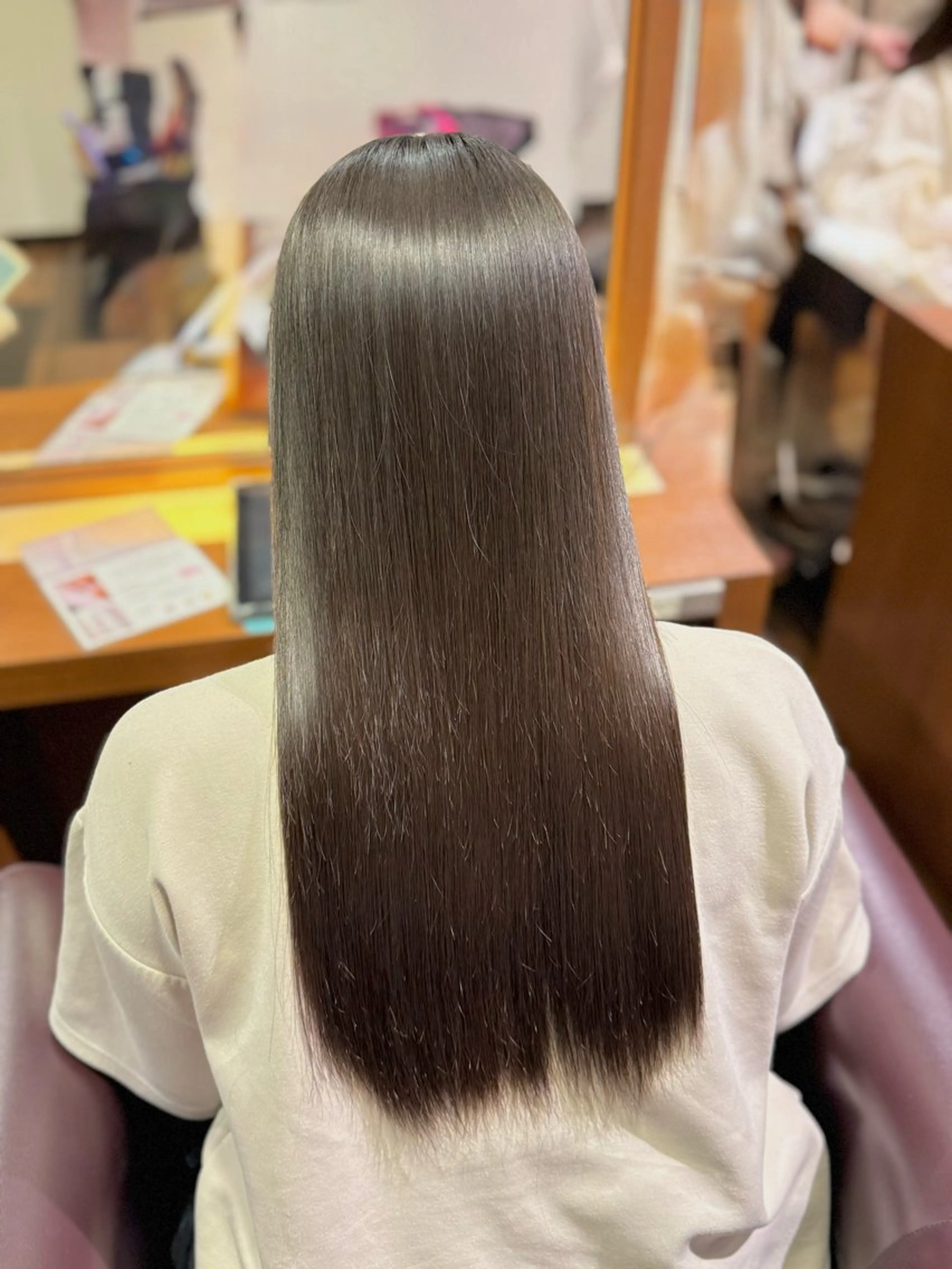 ロング 縮毛矯正 かとう なこ🐾のヘアスタイル