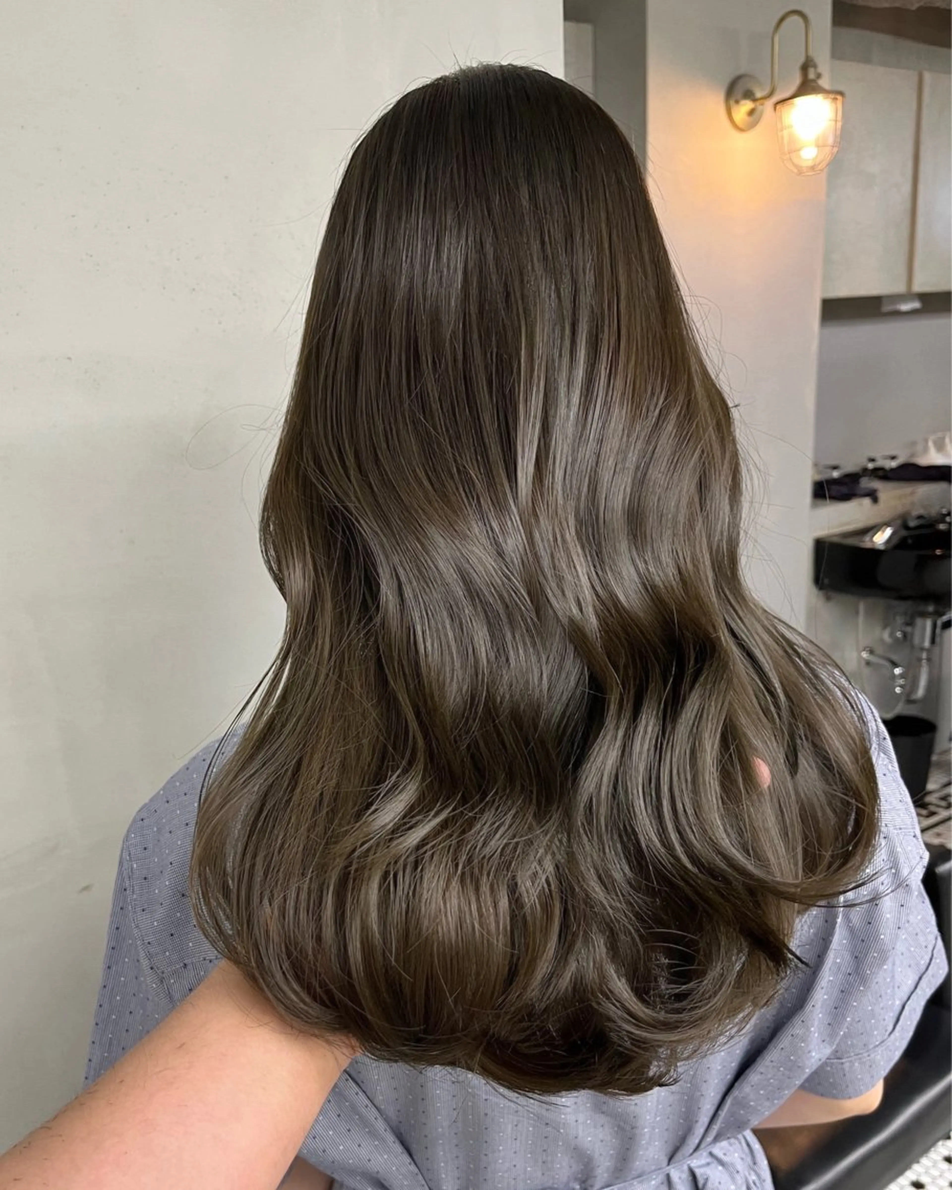 ロング カラー ヘアカラー トリートメント 新宿/韓国ヘア/ 髪質改善ストレートのヘアスタイル