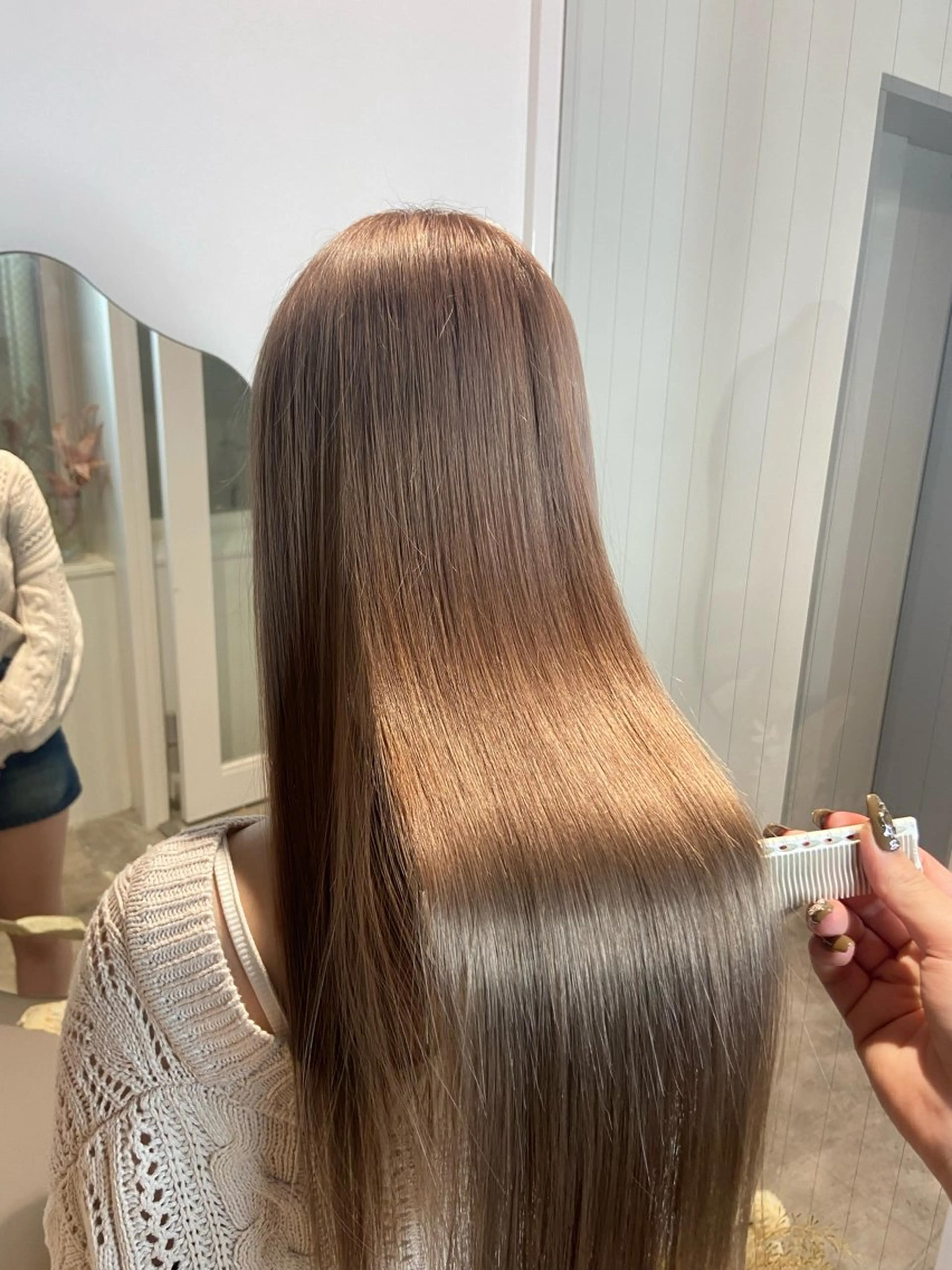 【✨地毛もエクステもサラ艶✨】プルエクステつけたままカラー＋髪質改善トリートメント🫧の写真