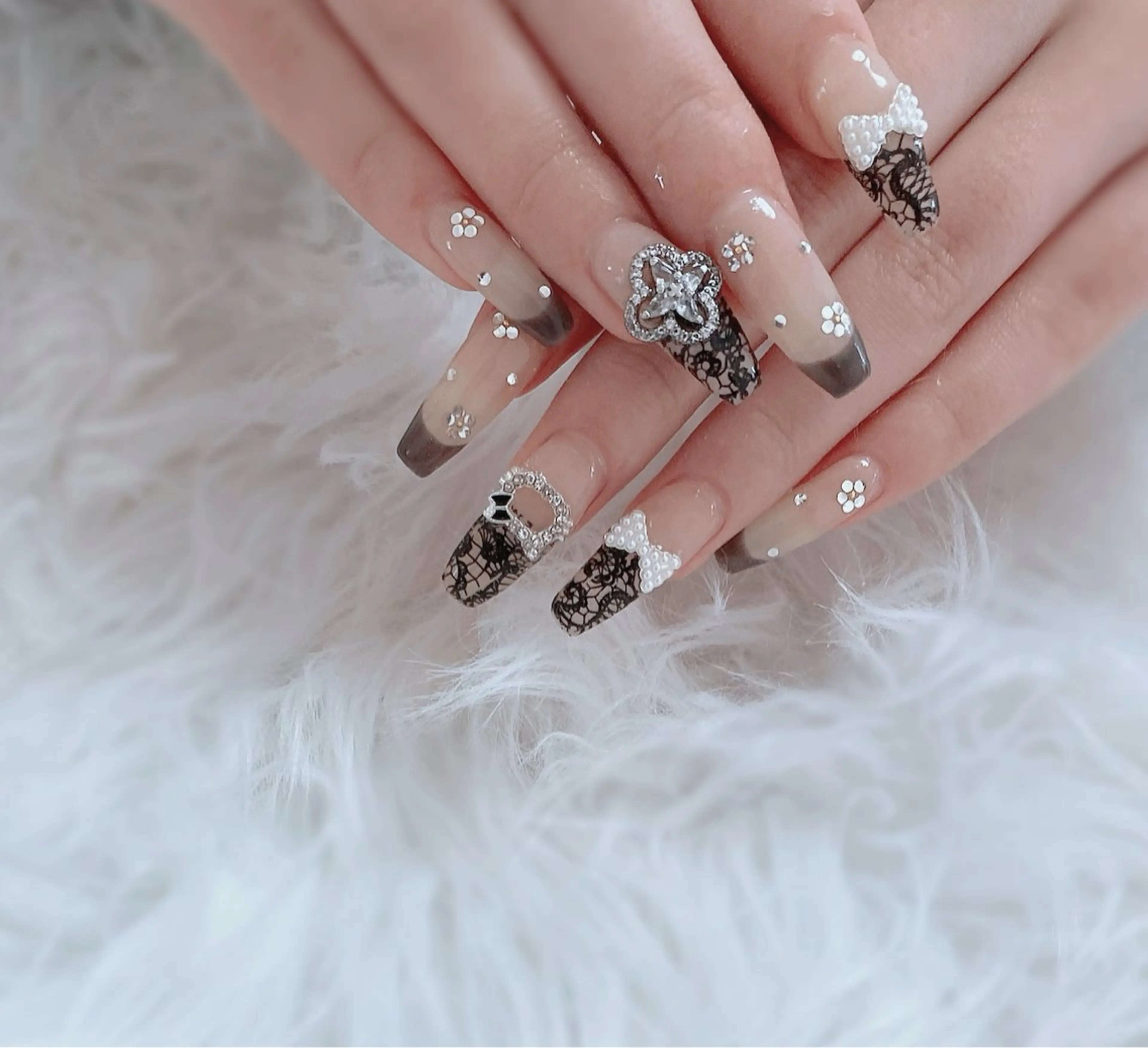 ネイル ESPOIR Ｎのネイルデザイン