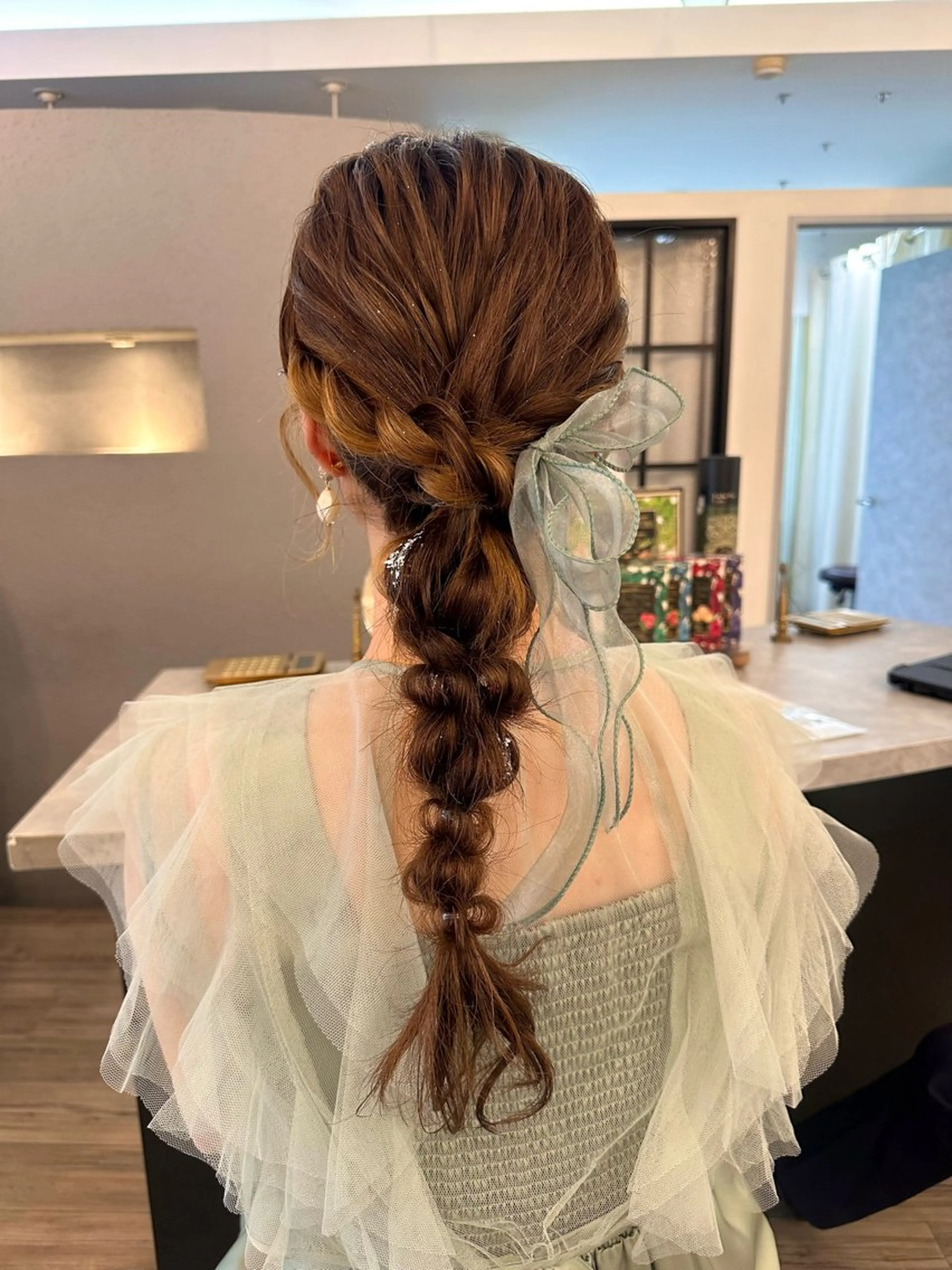 ヘアアレンジ 結婚式・ブライダル ヘアセット sato ayaka |透明感カラー🫧のヘアスタイル