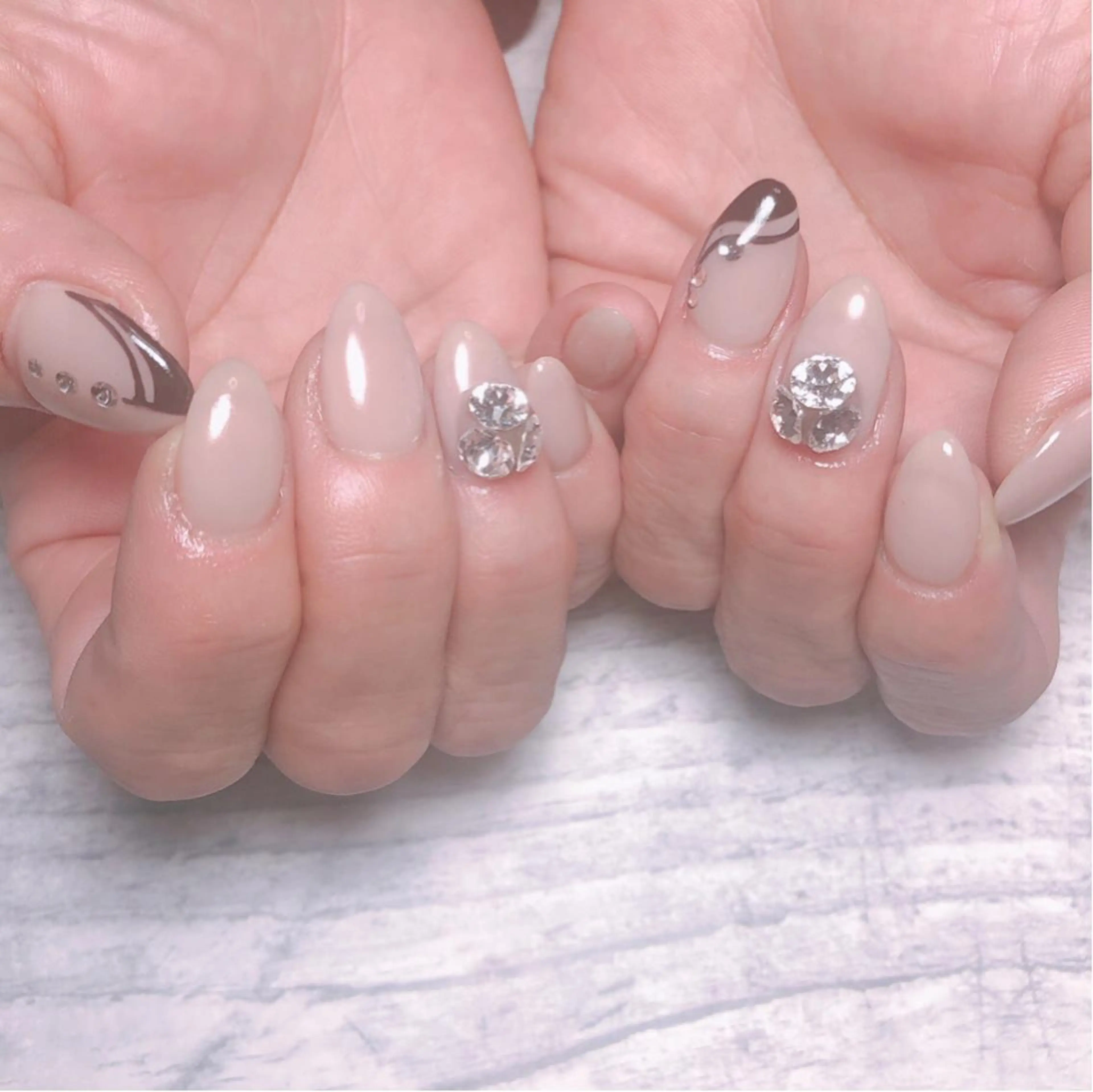 ネイル DollyGirl KYOKOのネイルデザイン