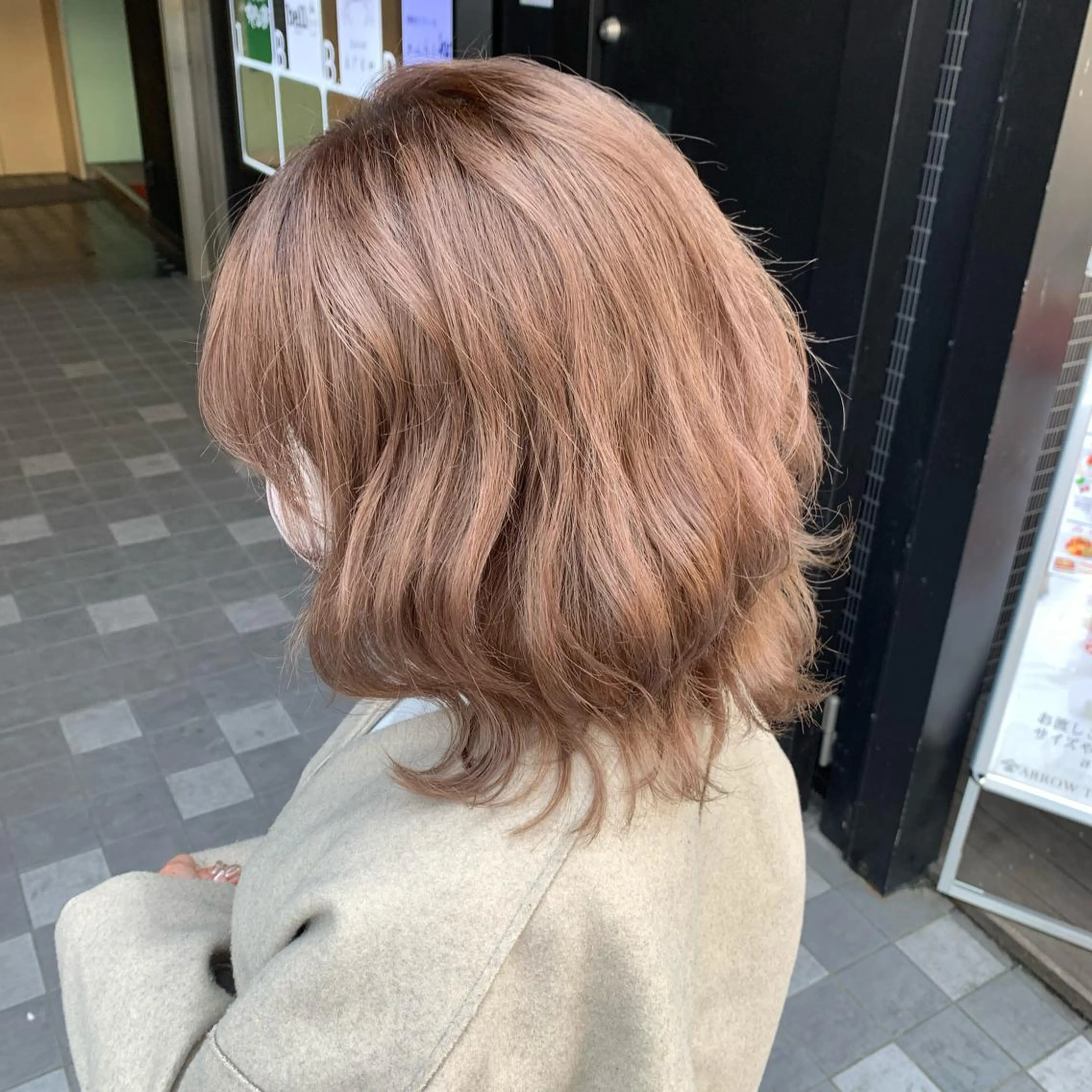 ミディアム S.SWEET 河原町店のヘアスタイル