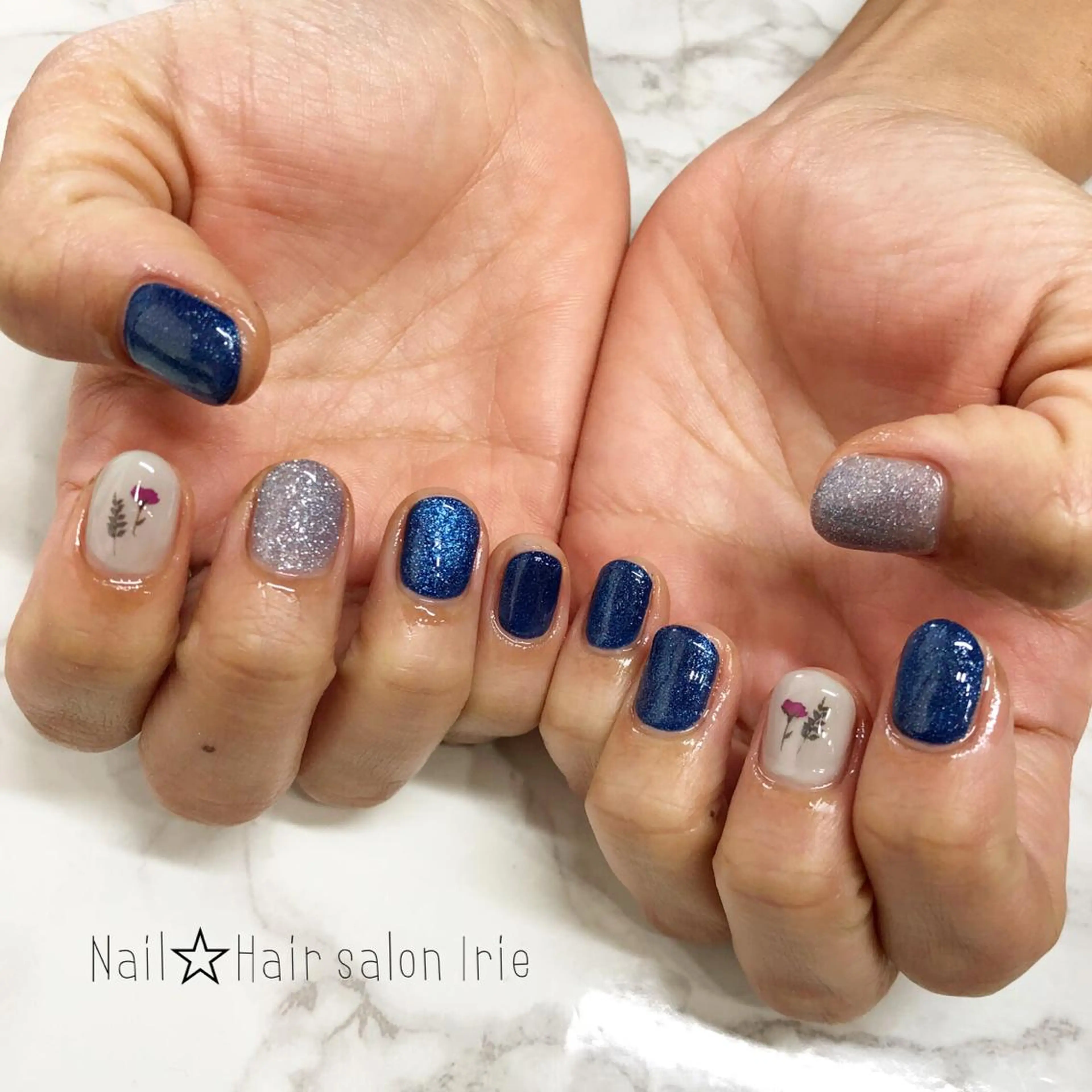 ネイル ハンドネイル ハンドケア Hair salon Irie所属・與儀 知佳のネイルデザイン