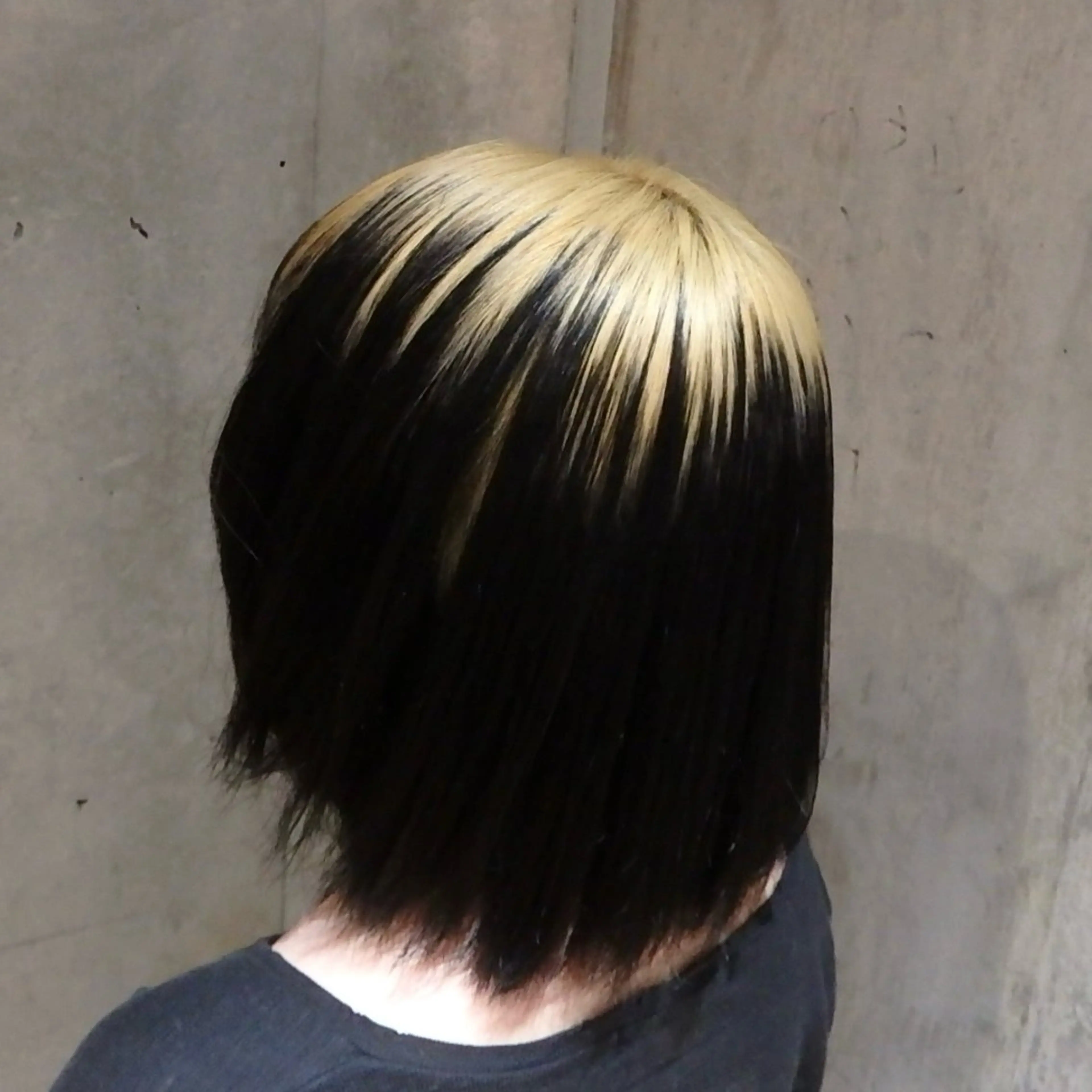 ミディアム カラー ヘアカラー ハイトーン yuseiのヘアスタイル