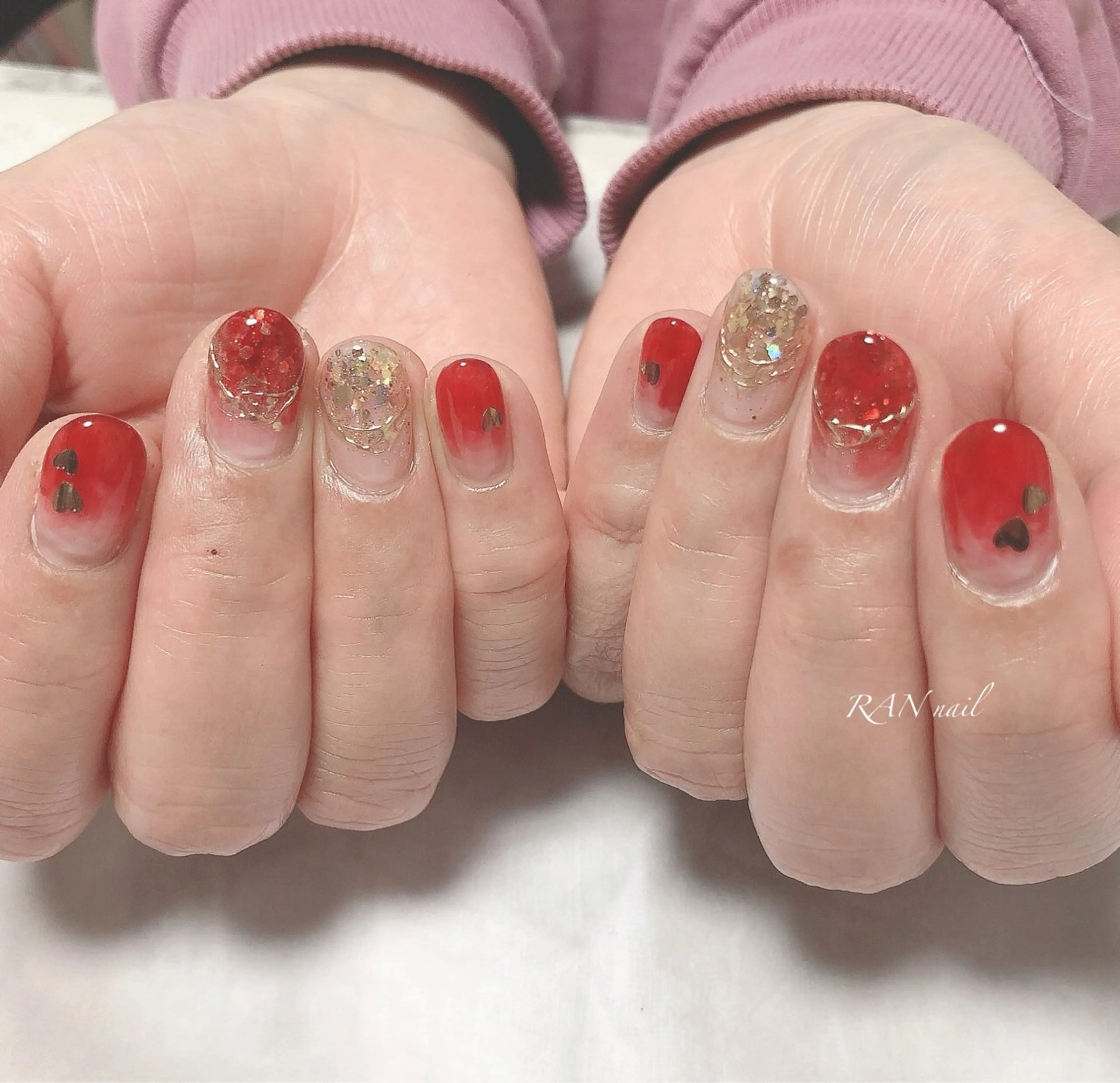 ネイル ブラウン ハート キラキラネイル 赤色 シルバー ハンドネイル フットネイル RAN nailのネイルデザイン