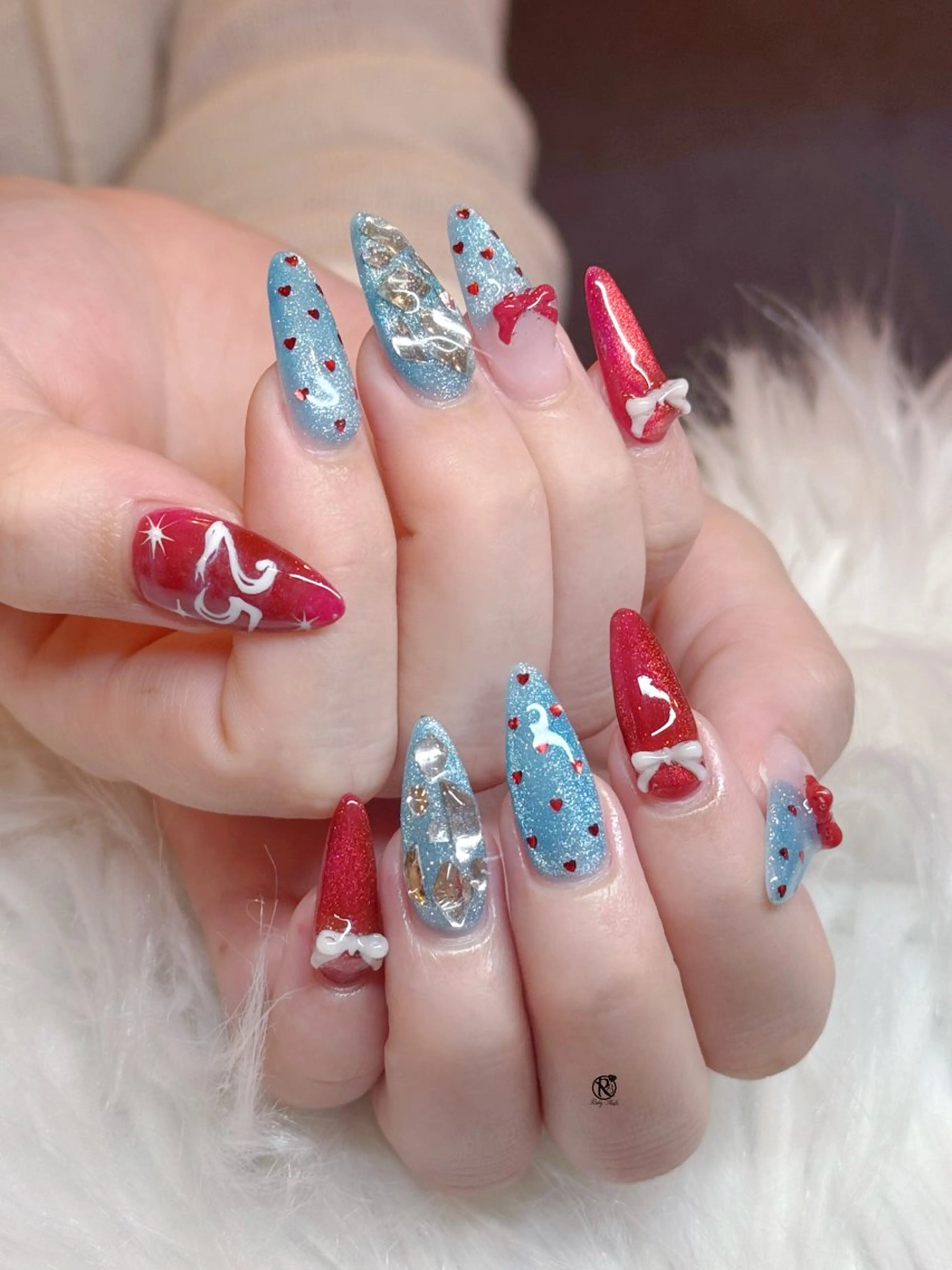 ネイル チークネイル ドット フレンチネイル グラデーション ハート ハンドネイル Ruby Nail 霞ヶ関店のネイルデザイン