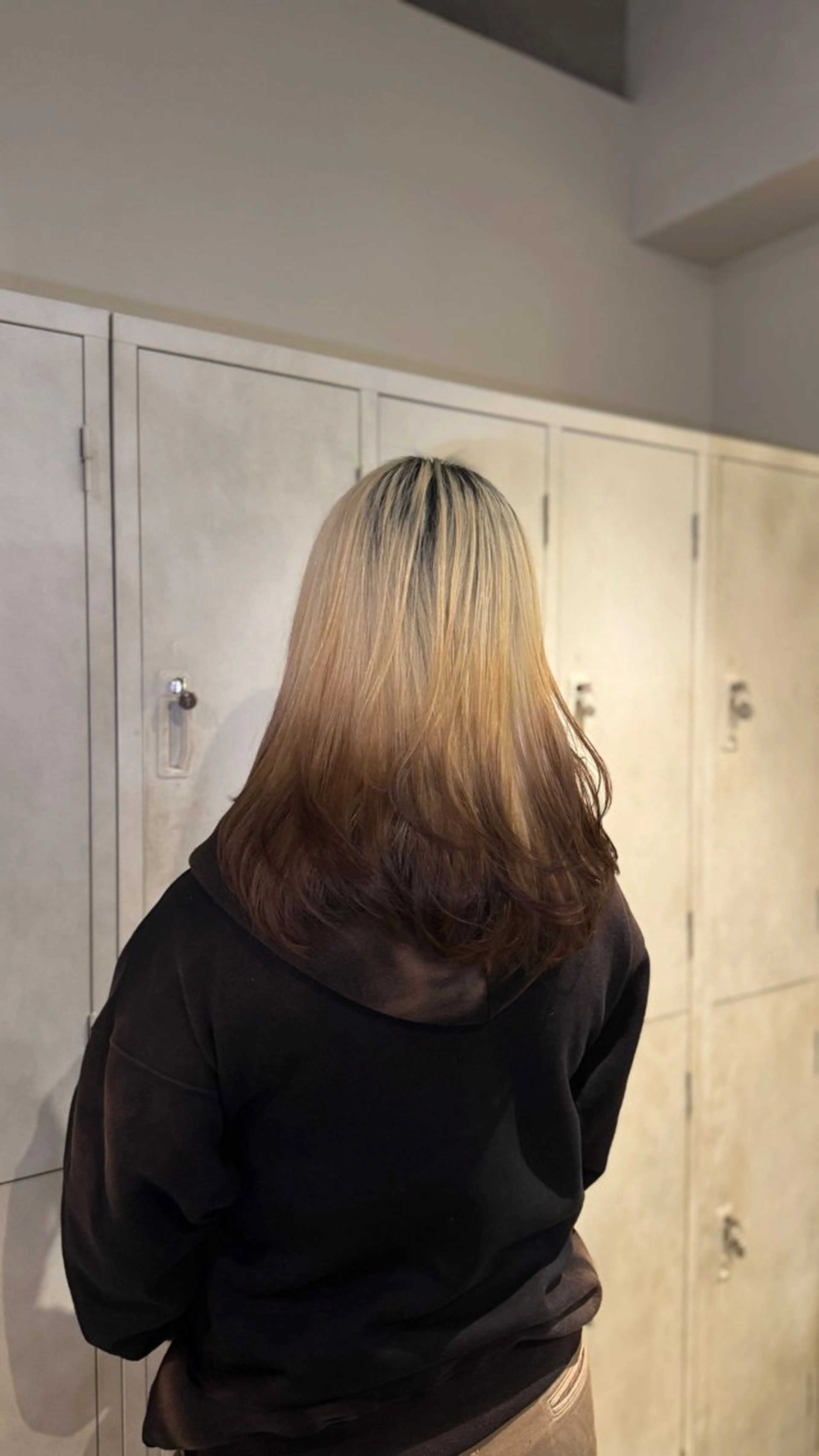 ミディアム カット 透明感カラー/似合 わせカットみく🩶のヘアスタイル