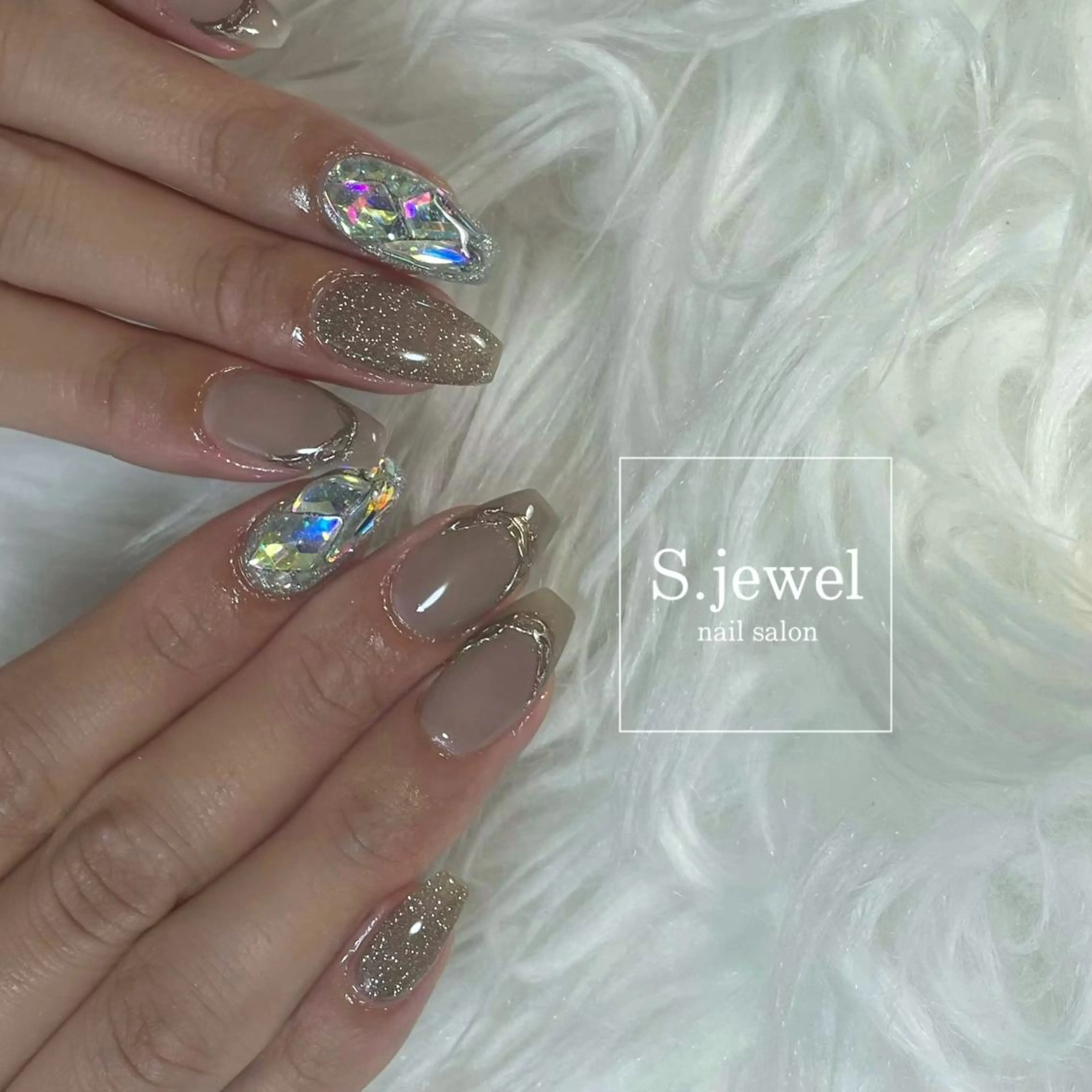 ネイル S. JEWELのネイルデザイン