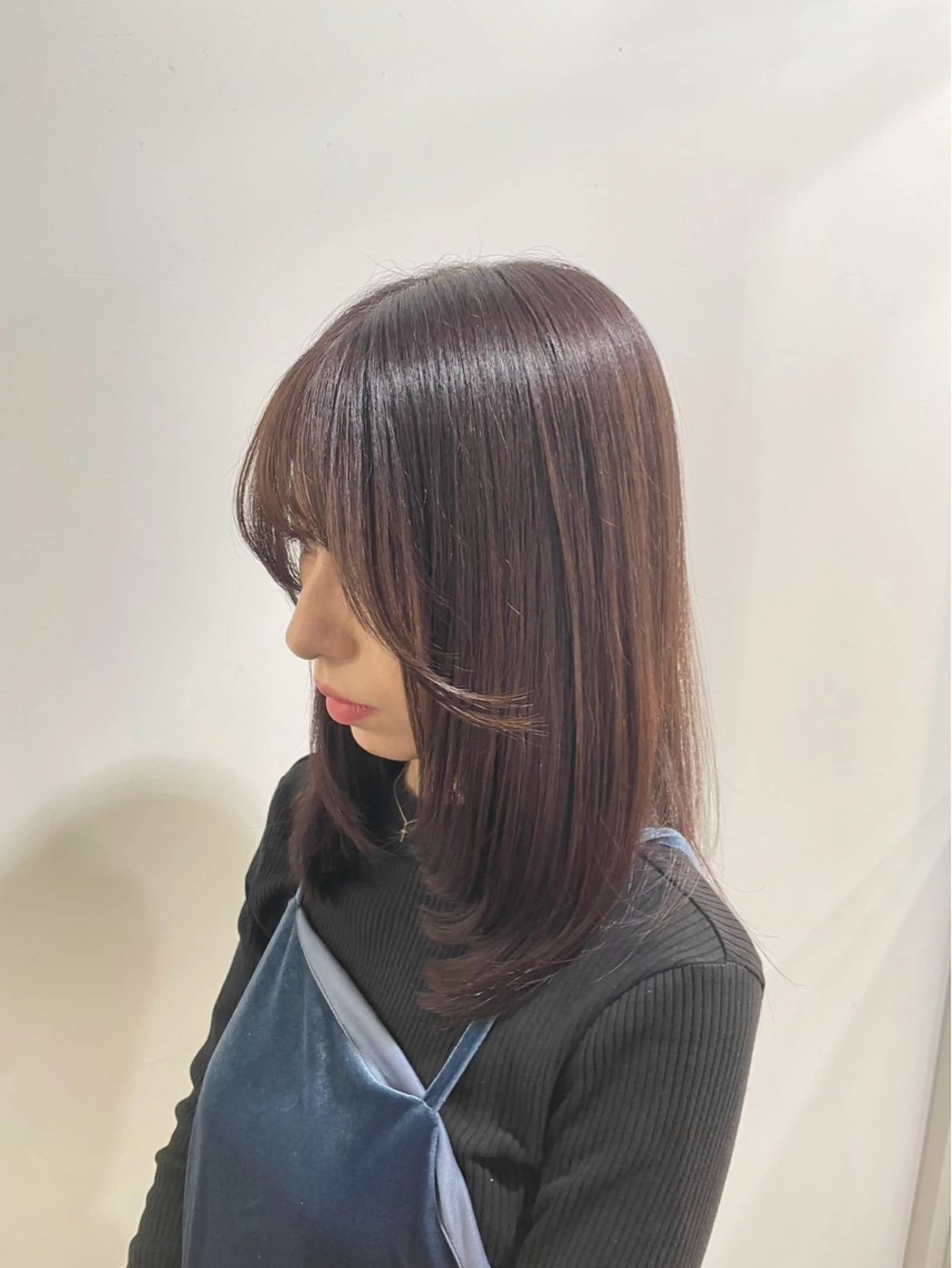 ミディアム 顔まわりレイヤー 顔周りカット レイヤーカット きむら なみか🪐のヘアスタイル