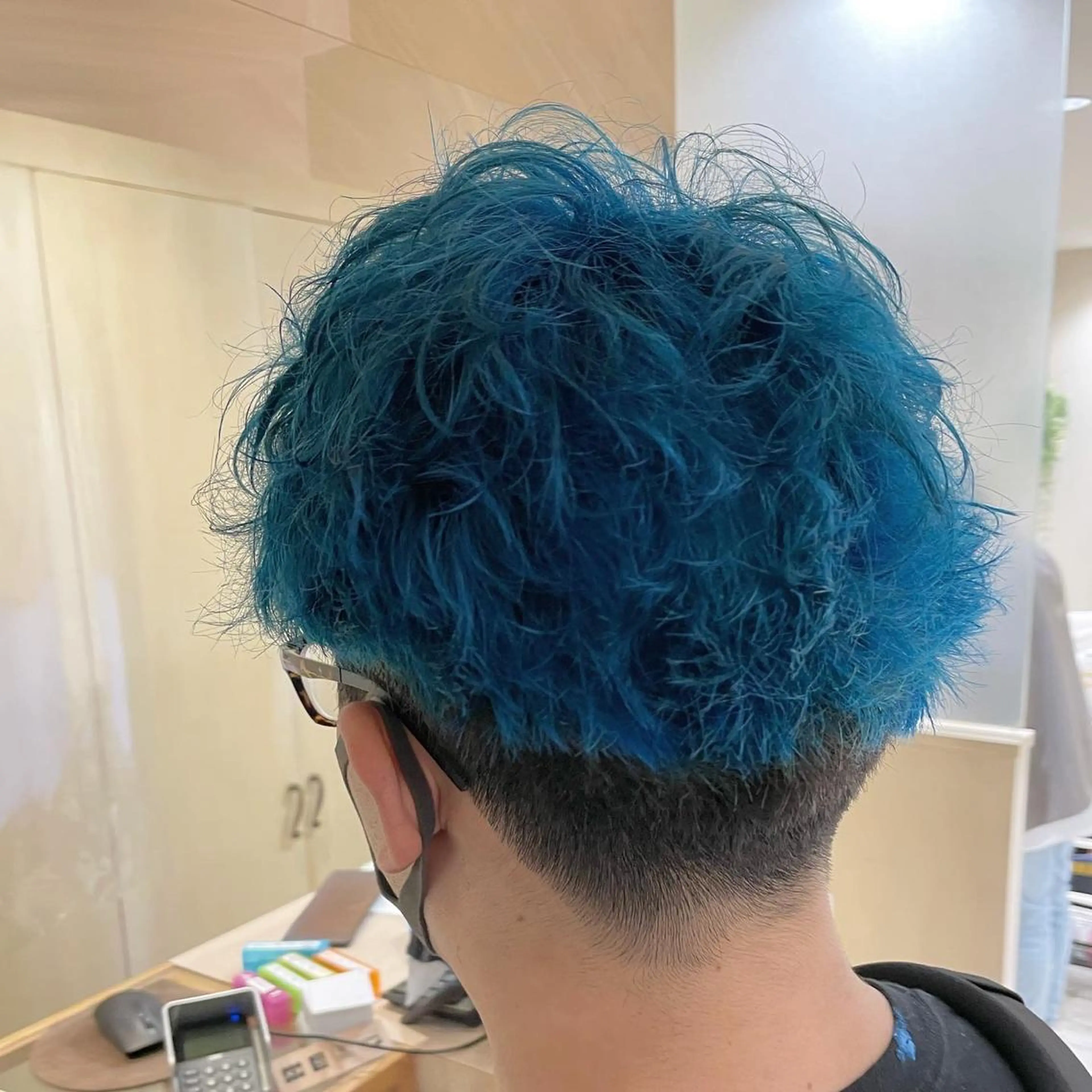 ショート メンズ メンズブリーチ 大石 陽菜のヘアスタイル